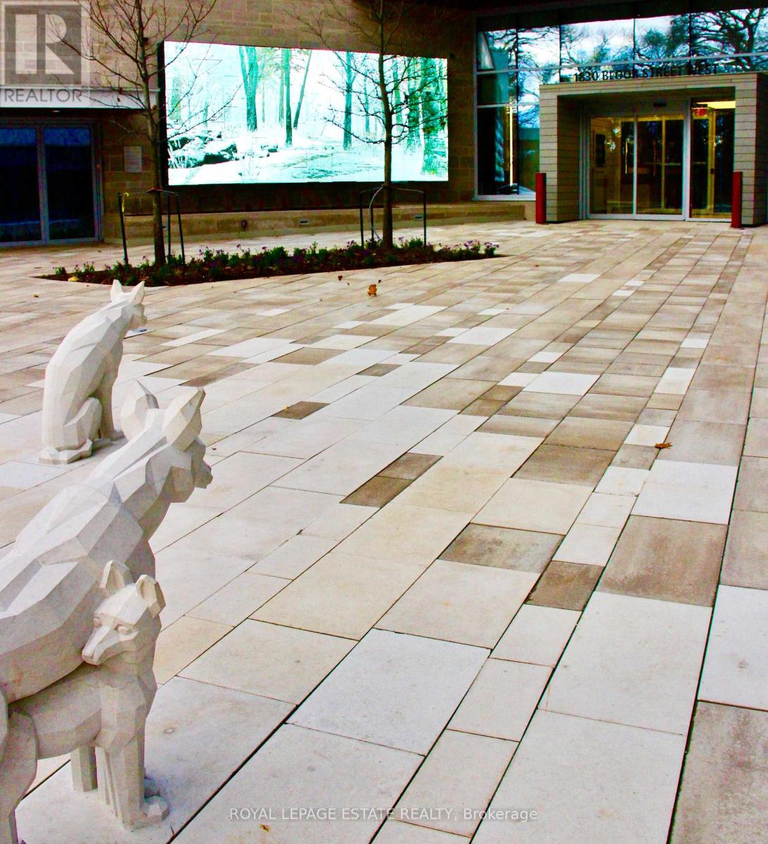 713 - 1830 Bloor Street W, Toronto, Ontario  M6P 3K6 - Photo 3 - W12686168