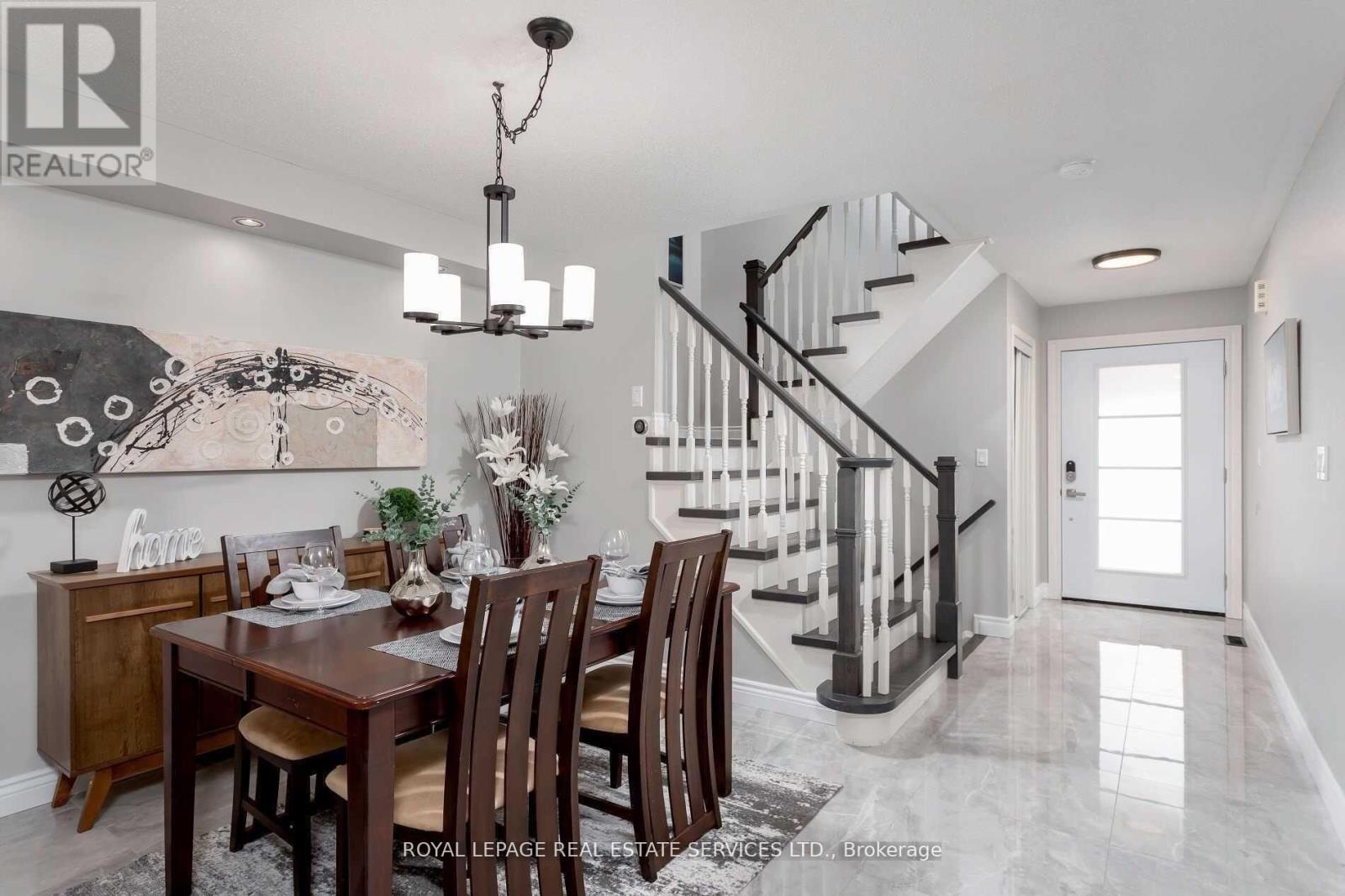 1619 Cartwright Crescent, Milton, Ontario  L9T 5N6 - Photo 3 - W12686184