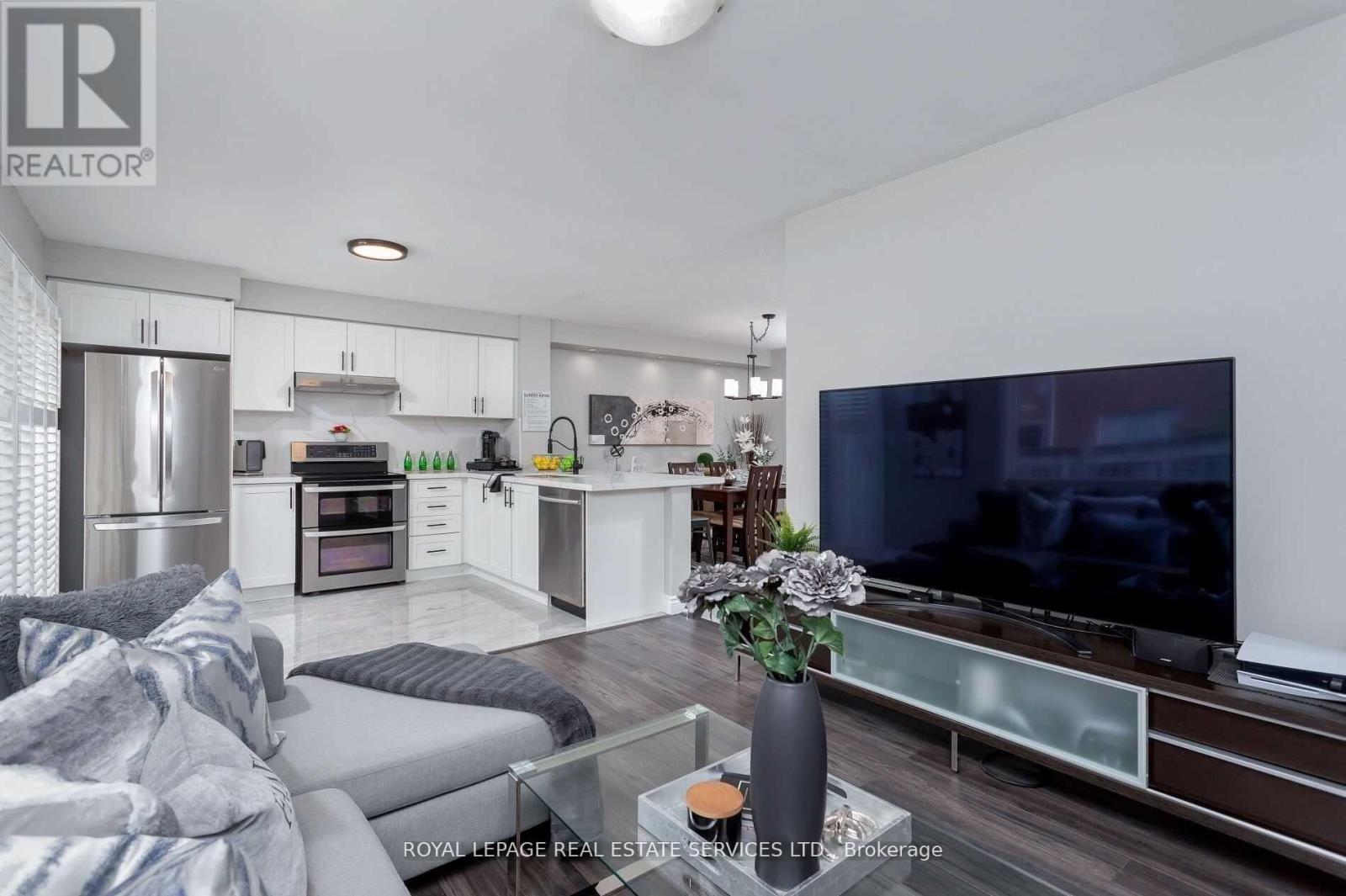 1619 Cartwright Crescent, Milton, Ontario  L9T 5N6 - Photo 7 - W12686184