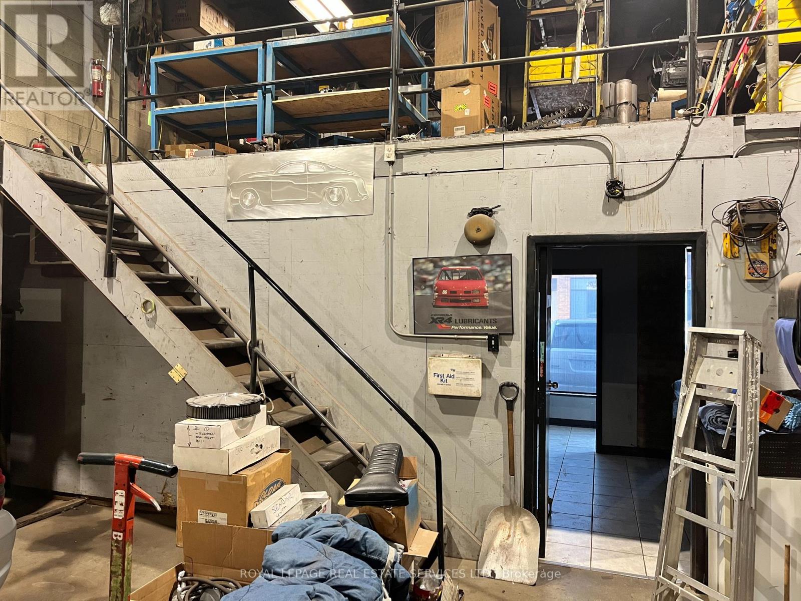 10 - 6720 Davand Drive, Mississauga, Ontario  L5T 2K7 - Photo 3 - W12686188