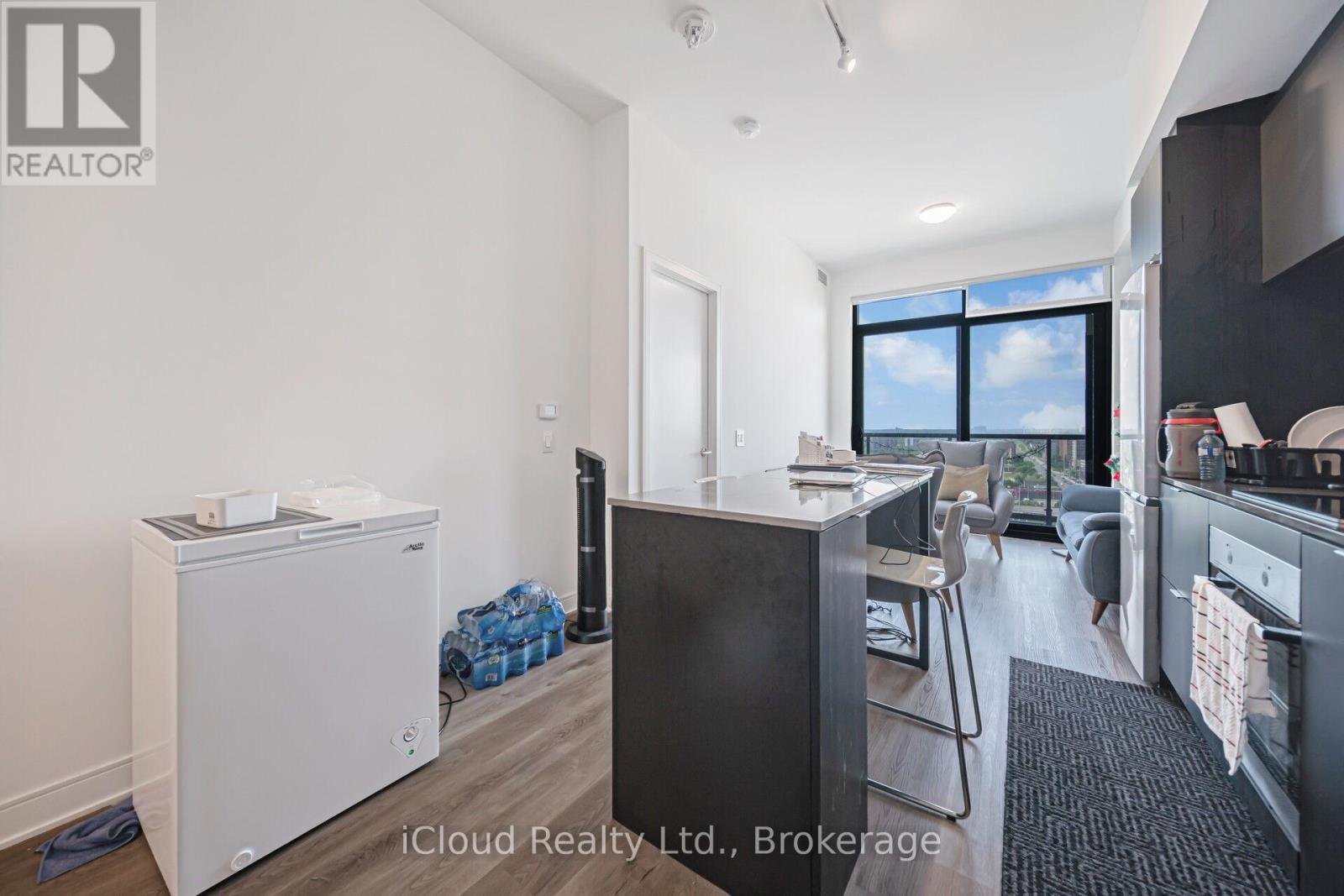 1714 - 86 Dundas Street E, Mississauga, Ontario  L5A 0B1 - Photo 19 - W12686216