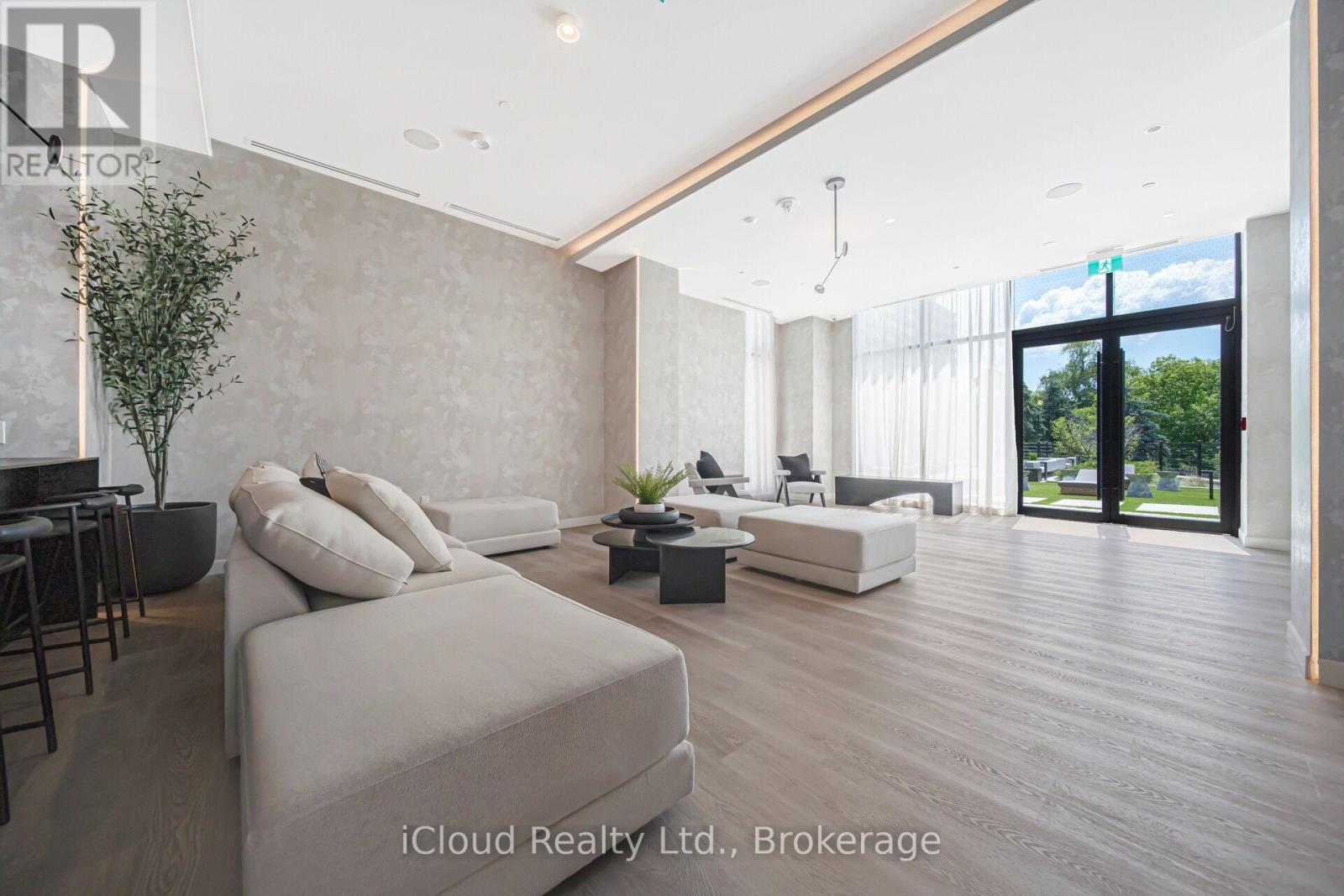 1714 - 86 Dundas Street E, Mississauga, Ontario  L5A 0B1 - Photo 4 - W12686216