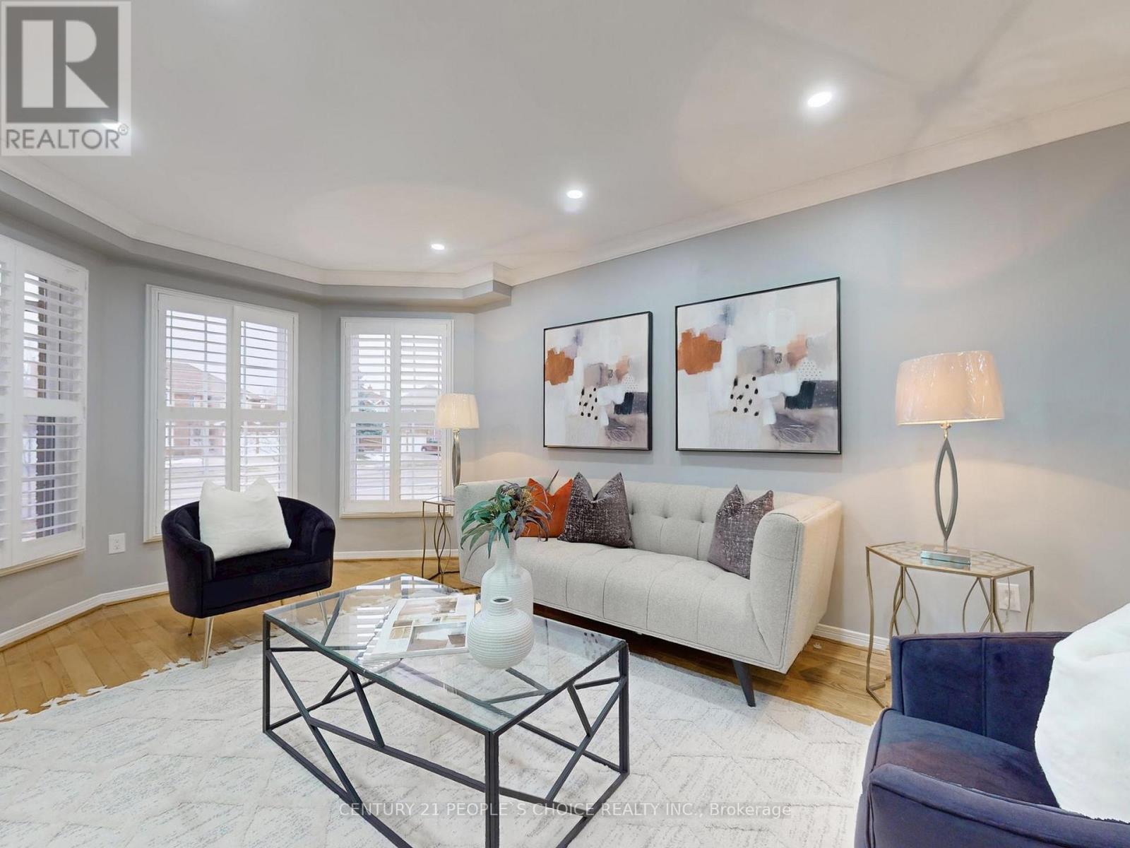 1617 Bristol Road W, Mississauga, Ontario  L5M 4B6 - Photo 3 - W12686230