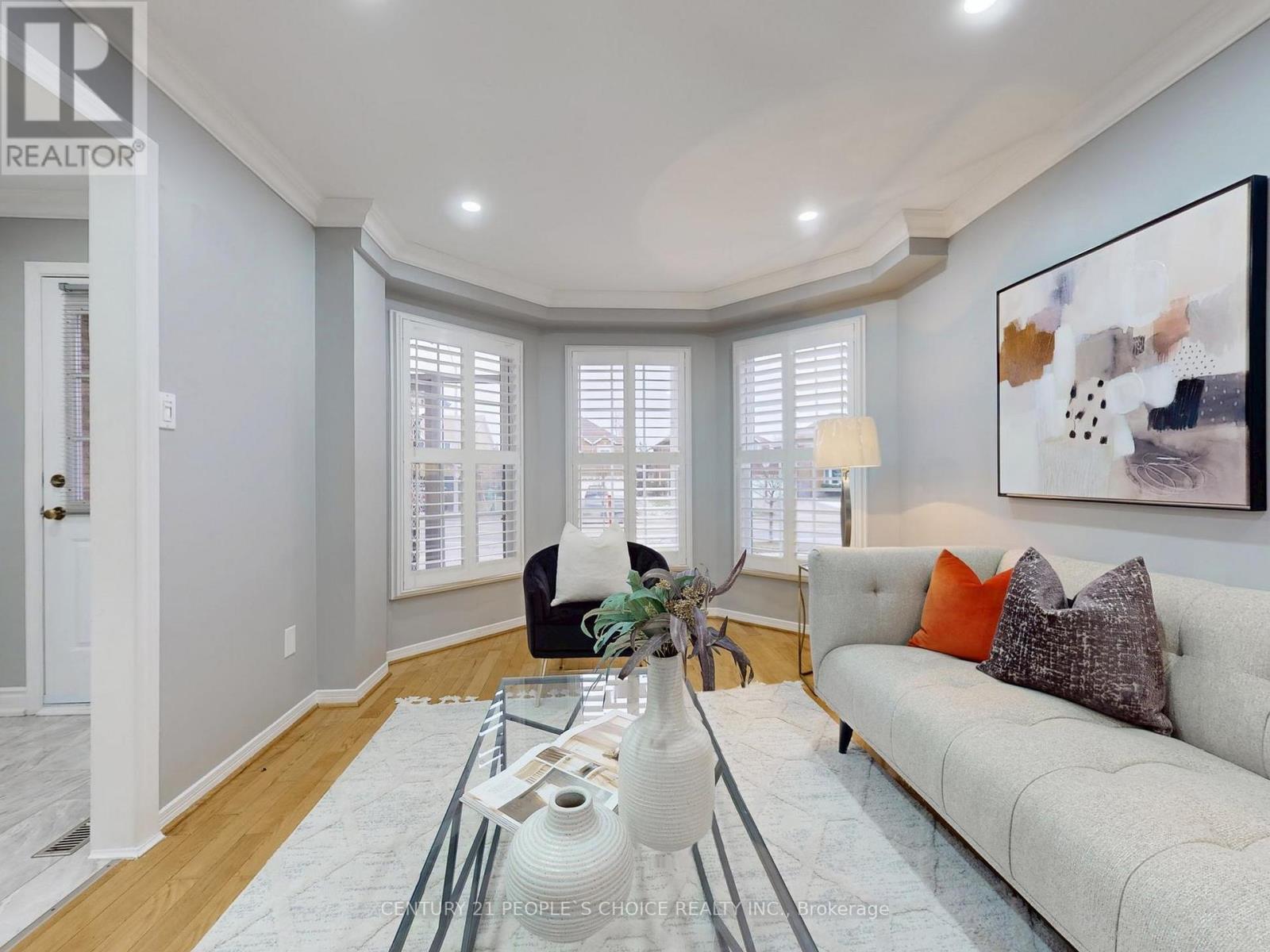 1617 Bristol Road W, Mississauga, Ontario  L5M 4B6 - Photo 4 - W12686230