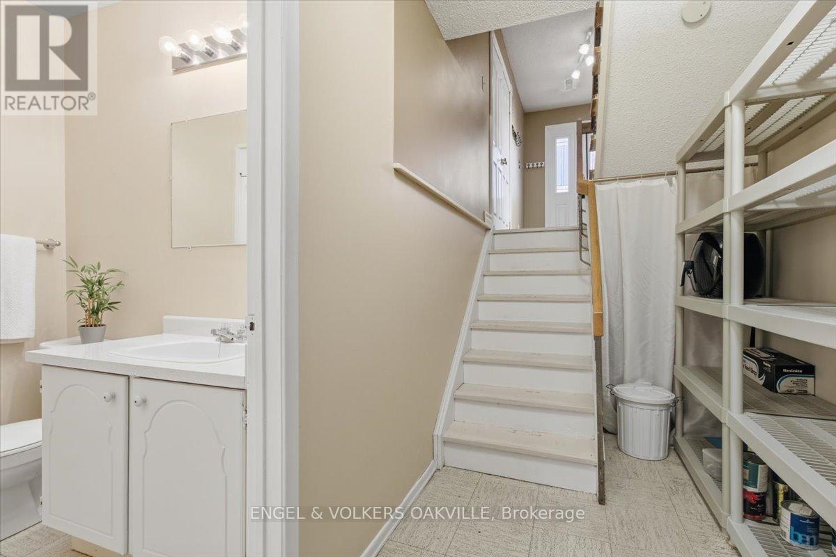 31 - 1340 Hampton Street, Oakville, Ontario  L6H 2S6 - Photo 34 - W12686238