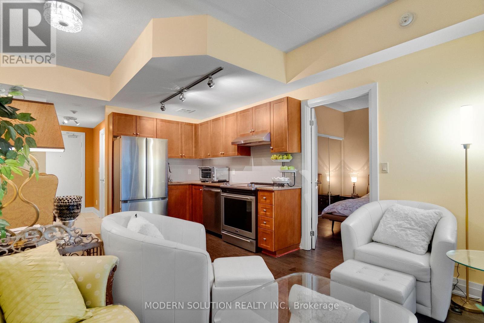 905 - 2737 Keele Street, Toronto, Ontario M3M 2E9 - Photo 12 - W12686248