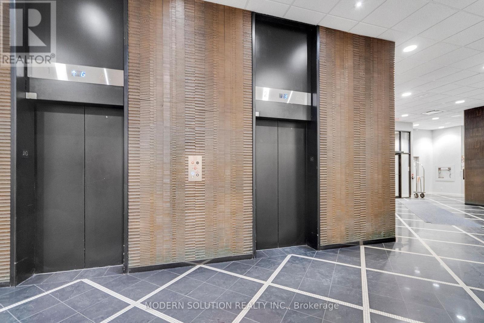 905 - 2737 Keele Street, Toronto, Ontario M3M 2E9 - Photo 4 - W12686248