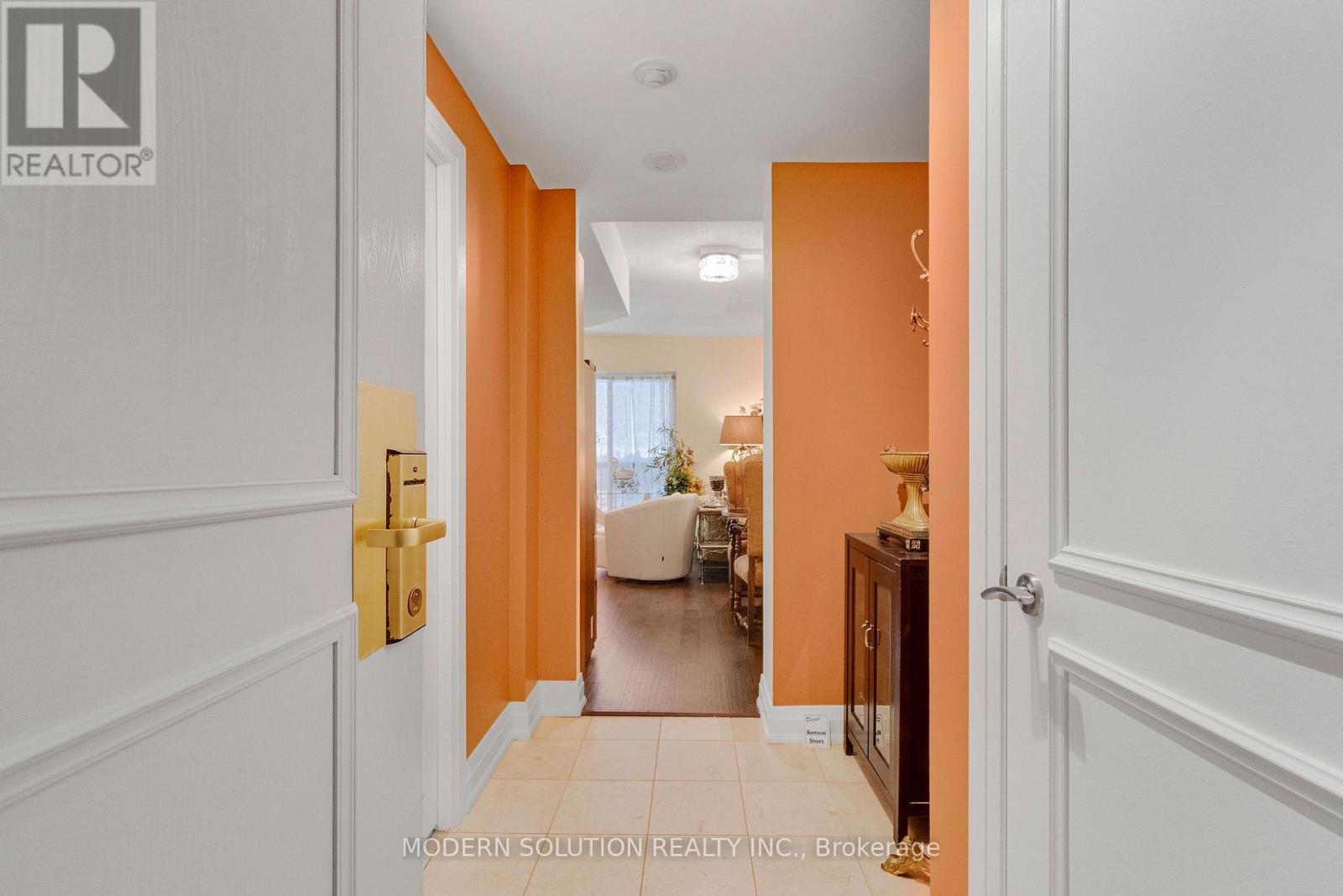 905 - 2737 Keele Street, Toronto, Ontario M3M 2E9 - Photo 6 - W12686248