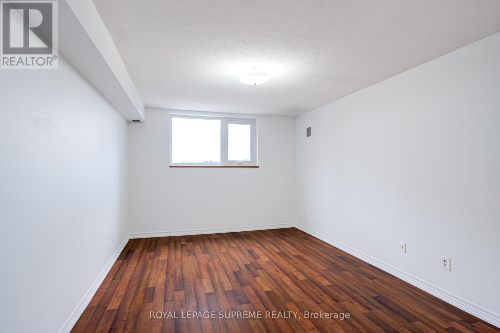 406 - 250 Scarlett Road, Toronto, Ontario  M6N 4X5 - Photo 13 - W12686254