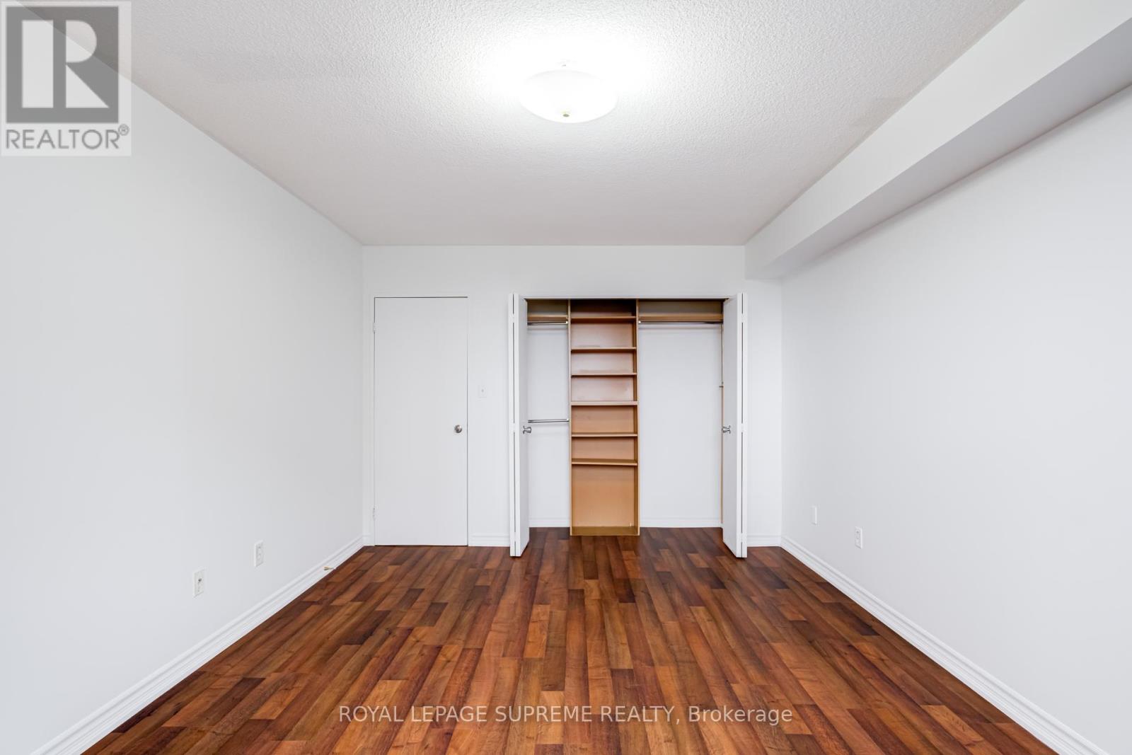 406 - 250 Scarlett Road, Toronto, Ontario  M6N 4X5 - Photo 15 - W12686254