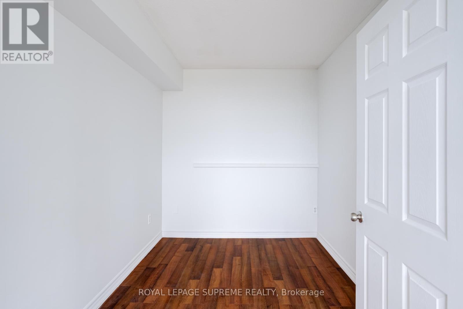 406 - 250 Scarlett Road, Toronto, Ontario  M6N 4X5 - Photo 16 - W12686254