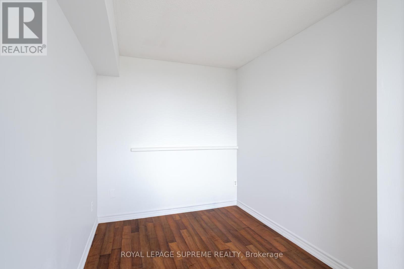 406 - 250 Scarlett Road, Toronto, Ontario  M6N 4X5 - Photo 18 - W12686254