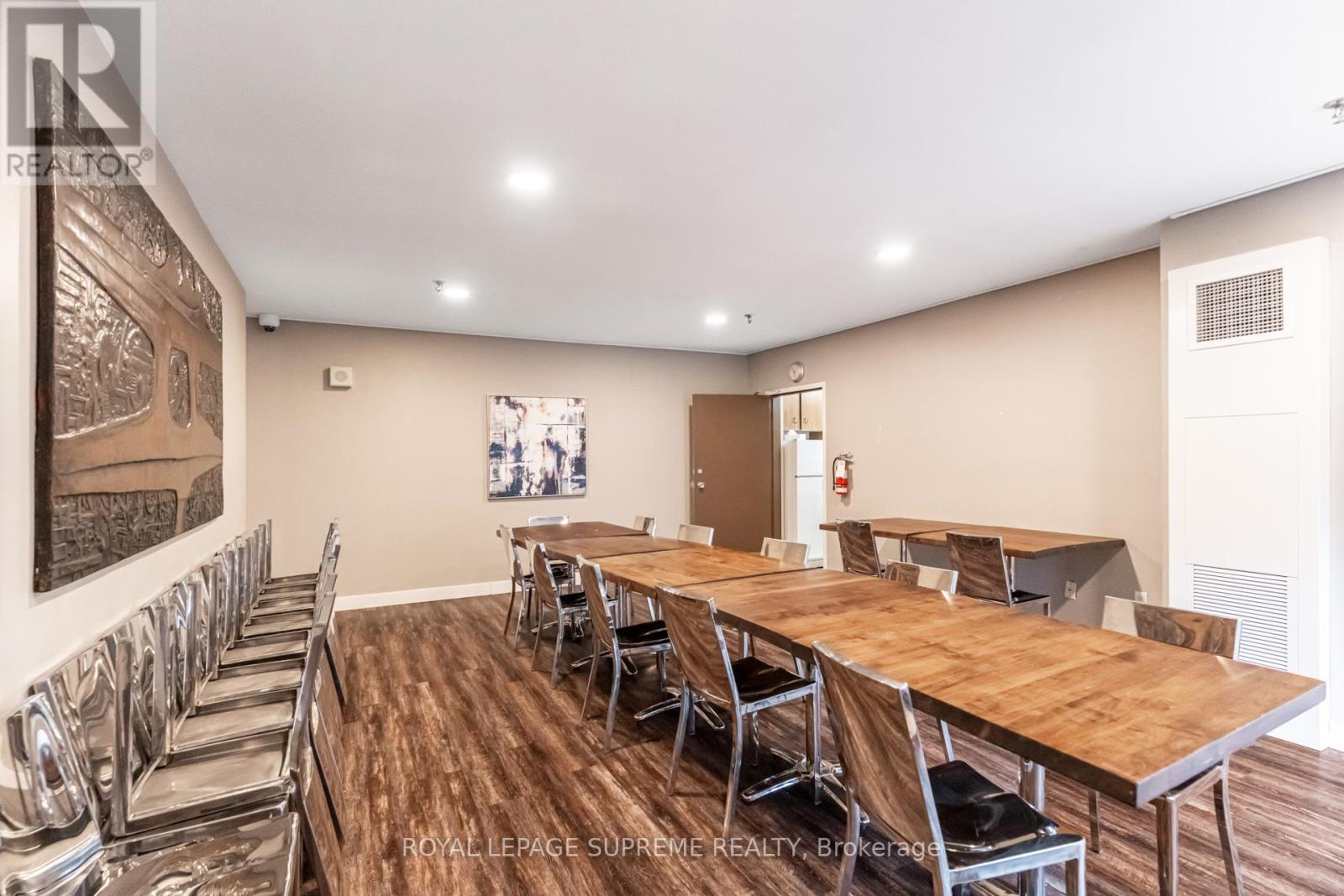 406 - 250 Scarlett Road, Toronto, Ontario  M6N 4X5 - Photo 29 - W12686254