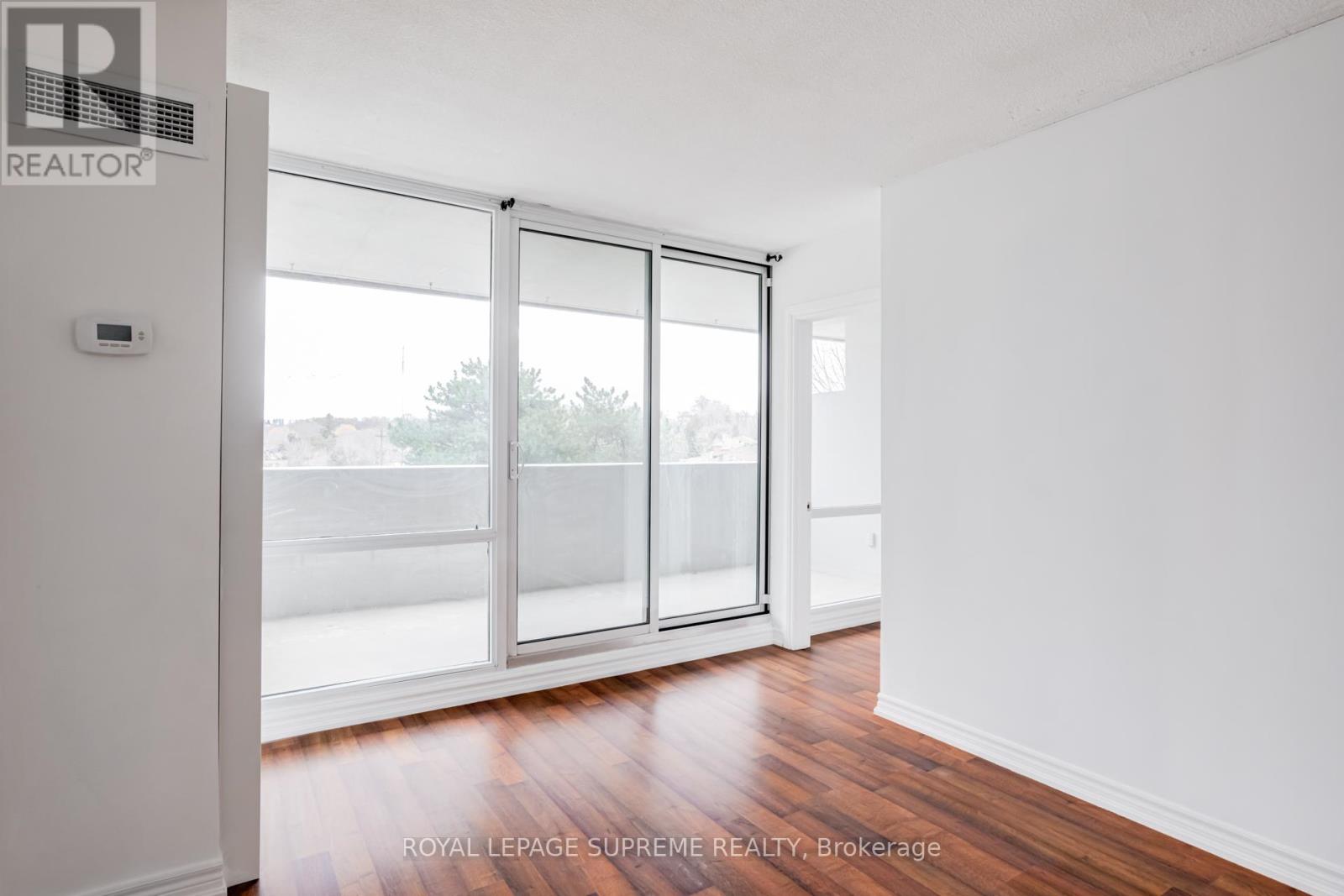 406 - 250 Scarlett Road, Toronto, Ontario  M6N 4X5 - Photo 6 - W12686254