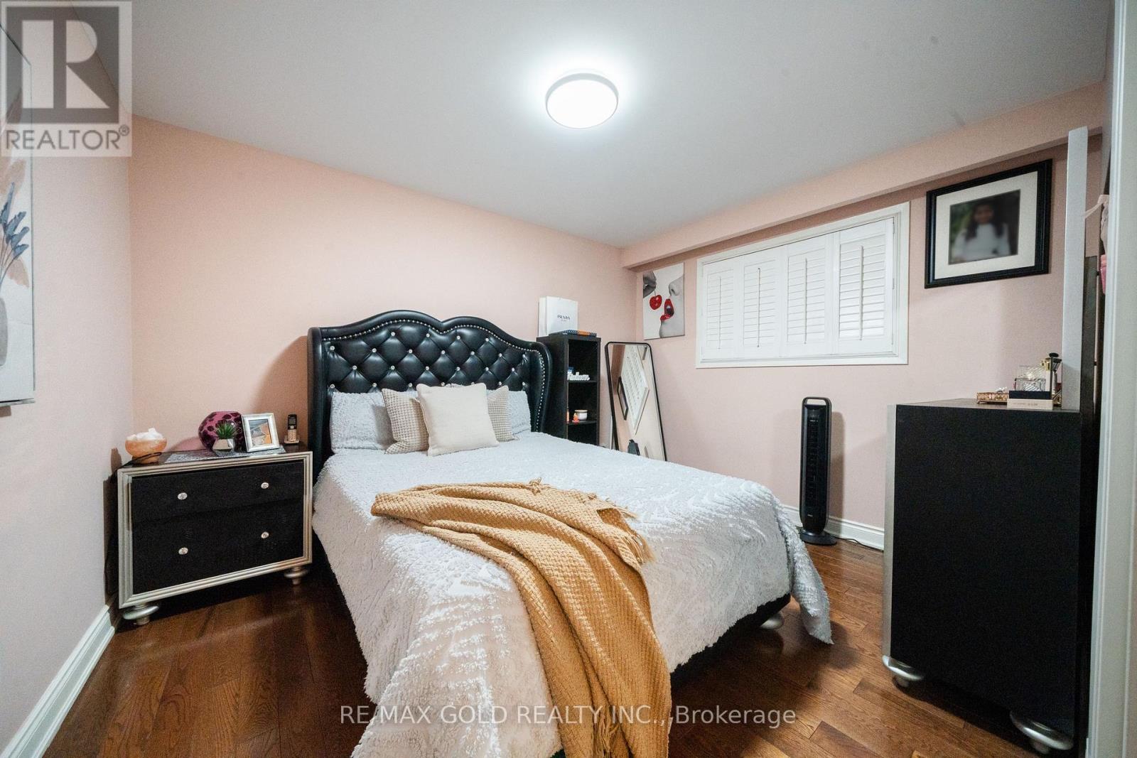 40 Maryhill Drive, Toronto, Ontario  M9V 3C2 - Photo 29 - W12686256