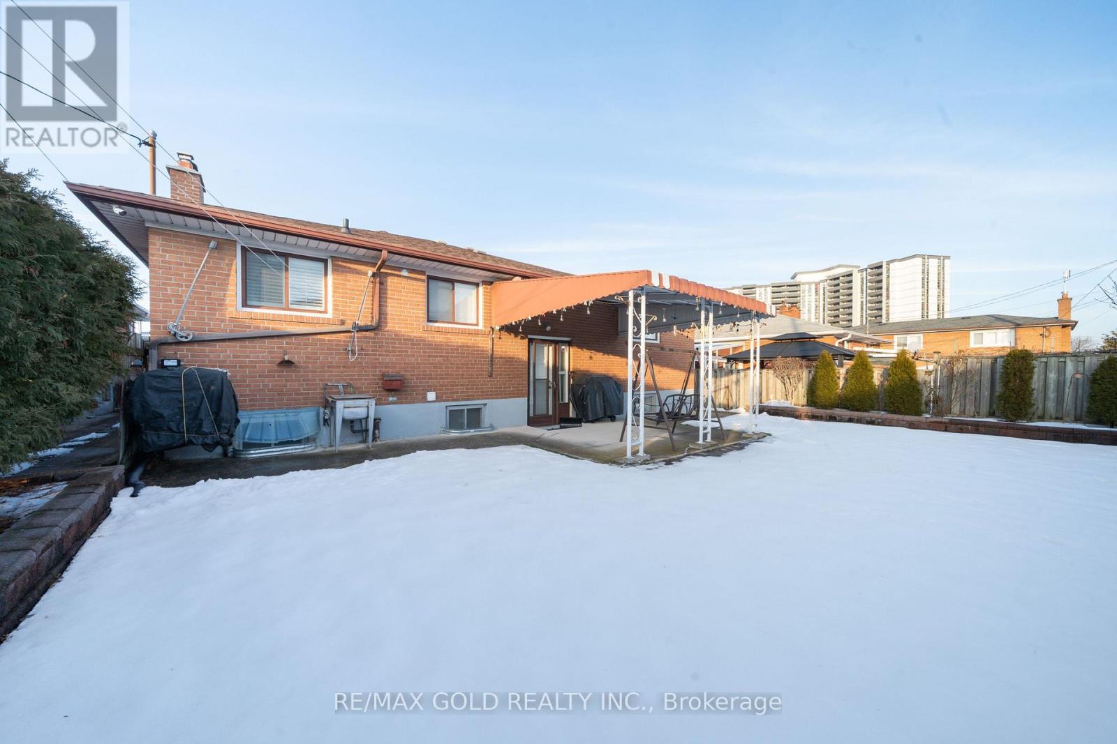 40 Maryhill Drive, Toronto, Ontario  M9V 3C2 - Photo 49 - W12686256