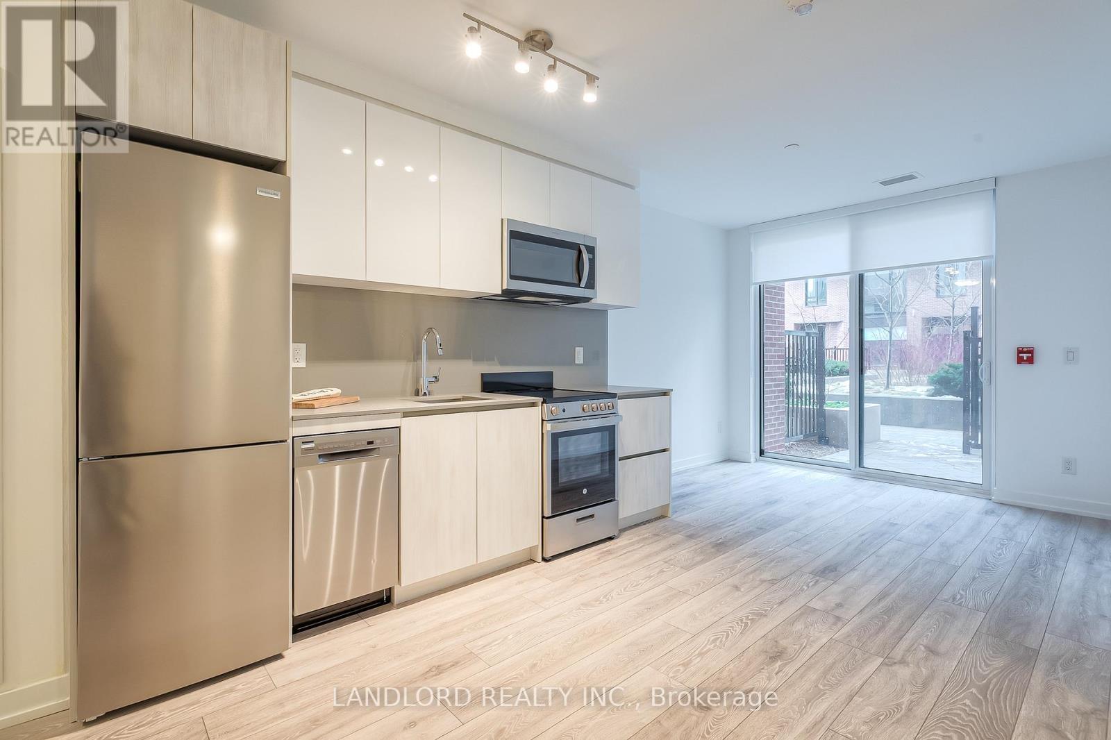 130 - 11 Maryport Avenue, Toronto, Ontario  M3M 0E1 - Photo 4 - W12685106