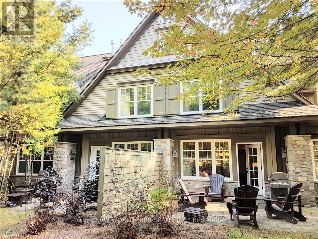 12 - 302 Emerald Hills Court, Seguin, Ontario  P0C 1H0 - Photo 2 - X12684942