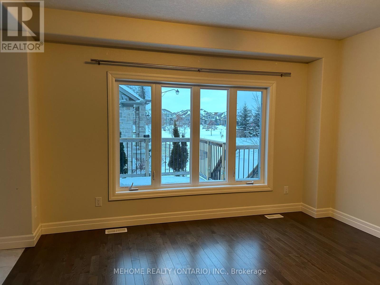 201 Spring Garden Drive, Waterloo, Ontario  N2J 4N7 - Photo 11 - X12686048