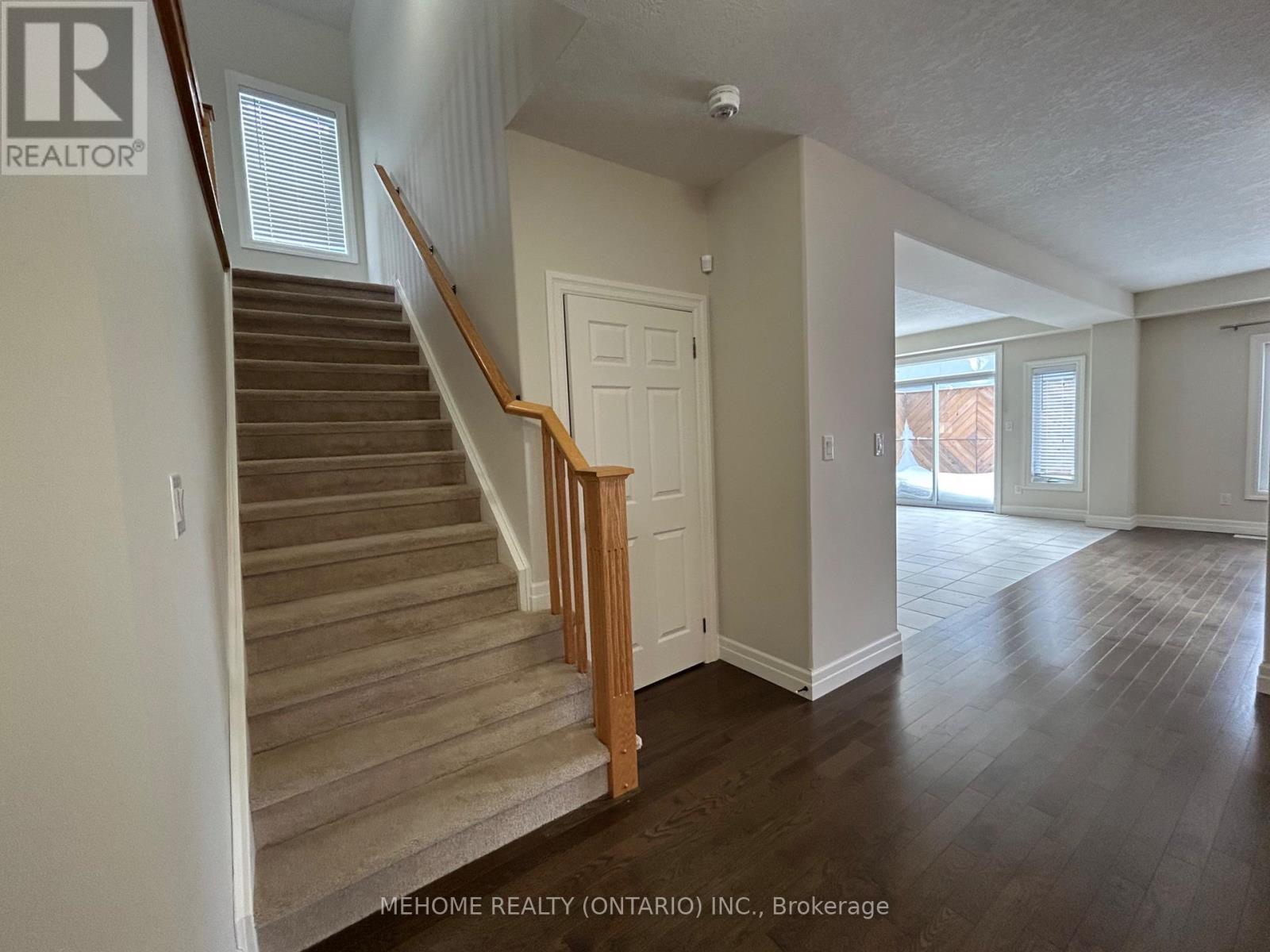 201 Spring Garden Drive, Waterloo, Ontario  N2J 4N7 - Photo 26 - X12686048