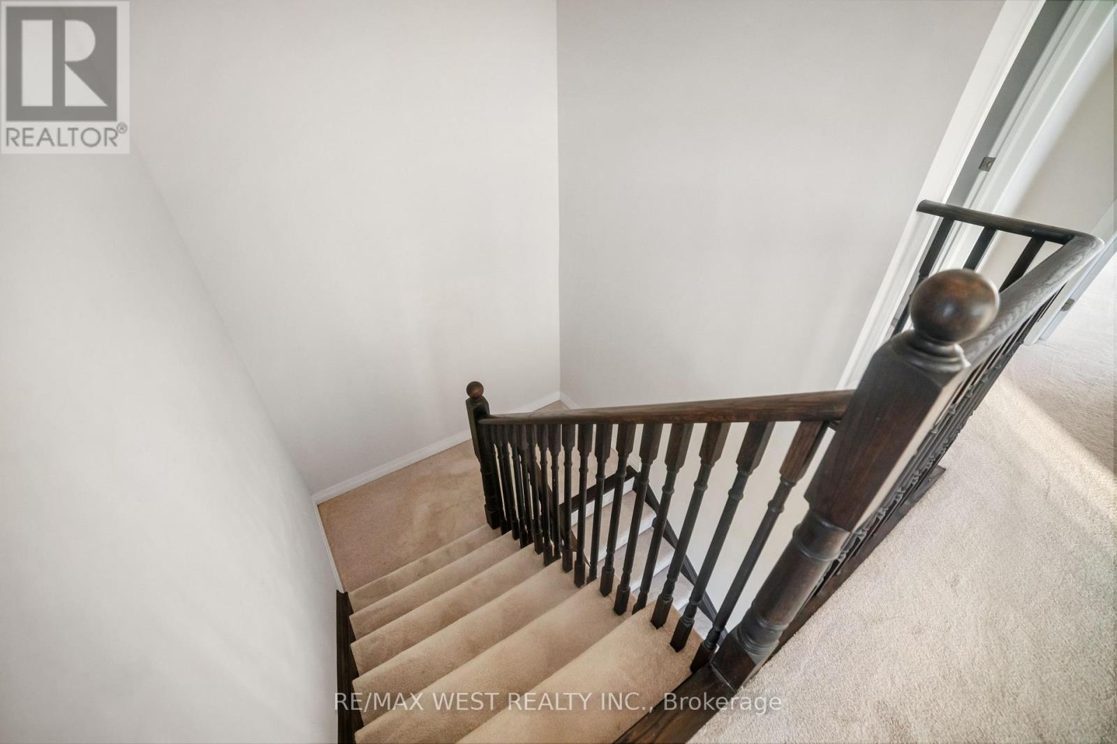 297 Bismark Drive, Cambridge, Ontario  N1S 0C6 - Photo 33 - X12686150