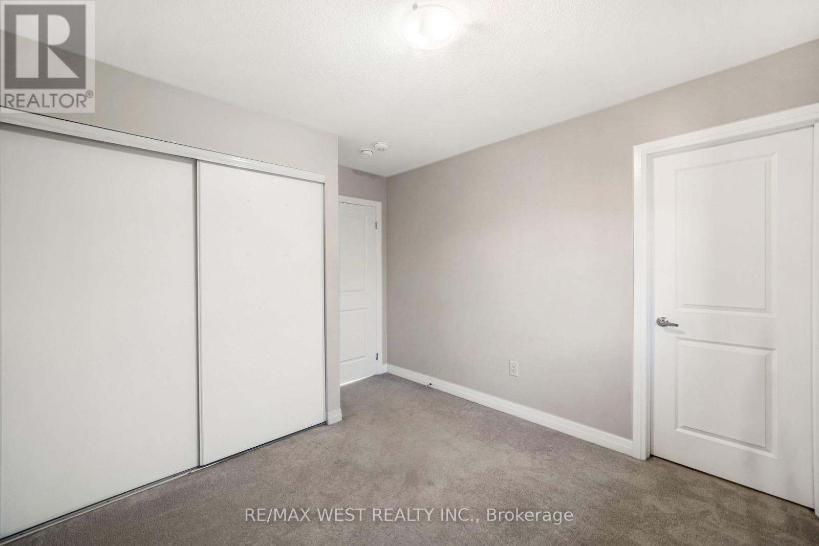 297 Bismark Drive, Cambridge, Ontario  N1S 0C6 - Photo 35 - X12686150