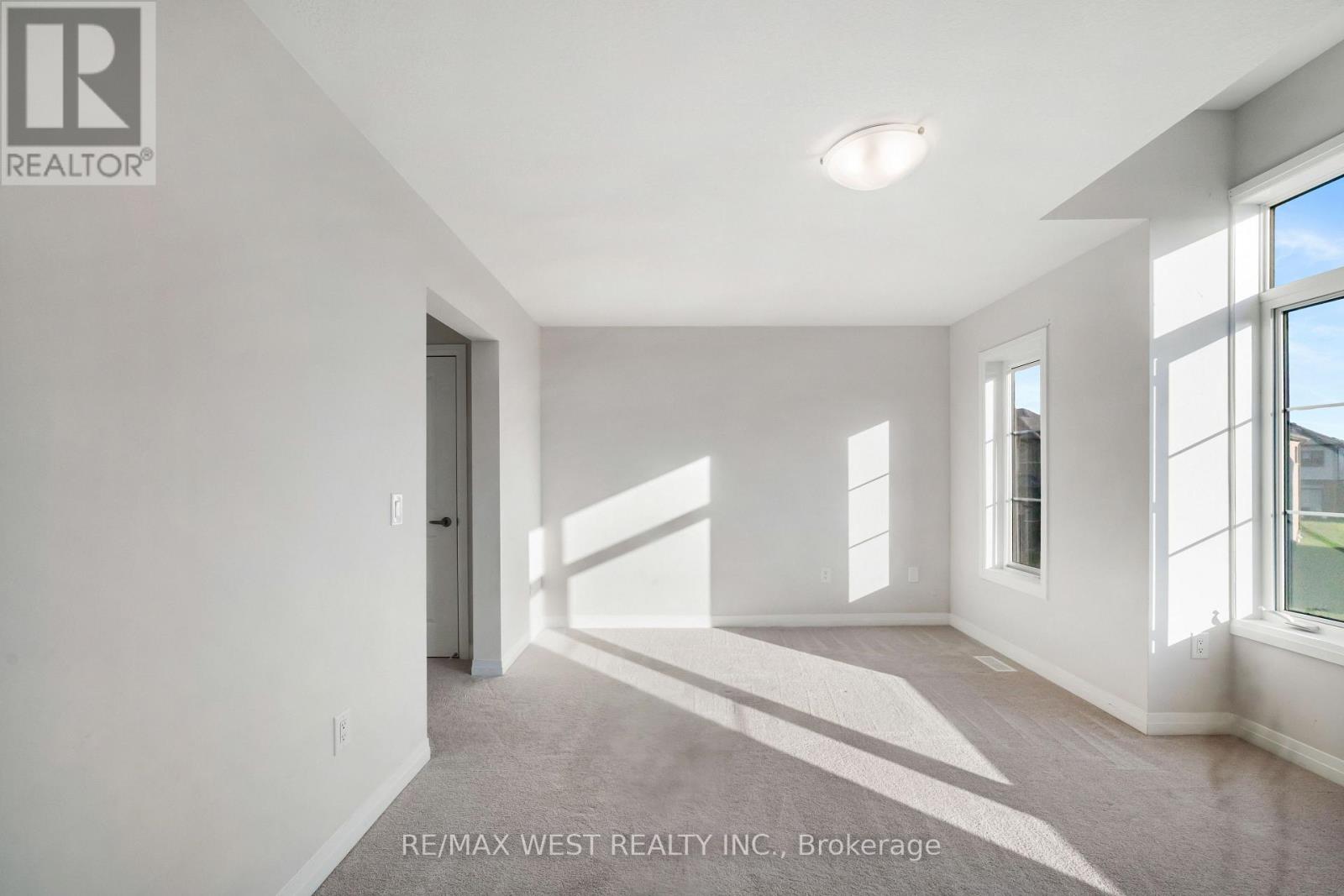 297 Bismark Drive, Cambridge, Ontario  N1S 0C6 - Photo 39 - X12686150