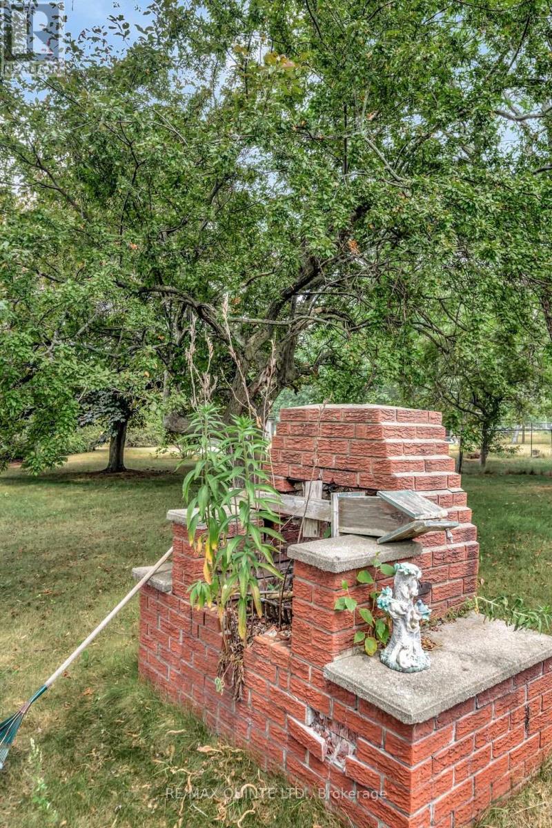 1462 County Road 12, Prince Edward County, Ontario  K0K 2T0 - Photo 33 - X12686406