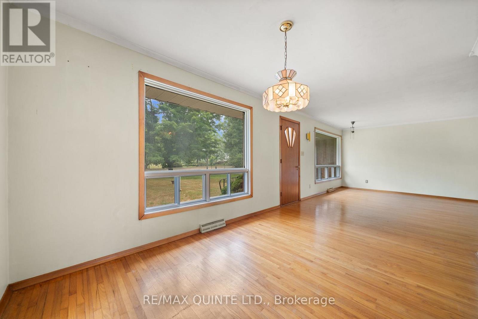1462 County Road 12, Prince Edward County, Ontario  K0K 2T0 - Photo 6 - X12686406