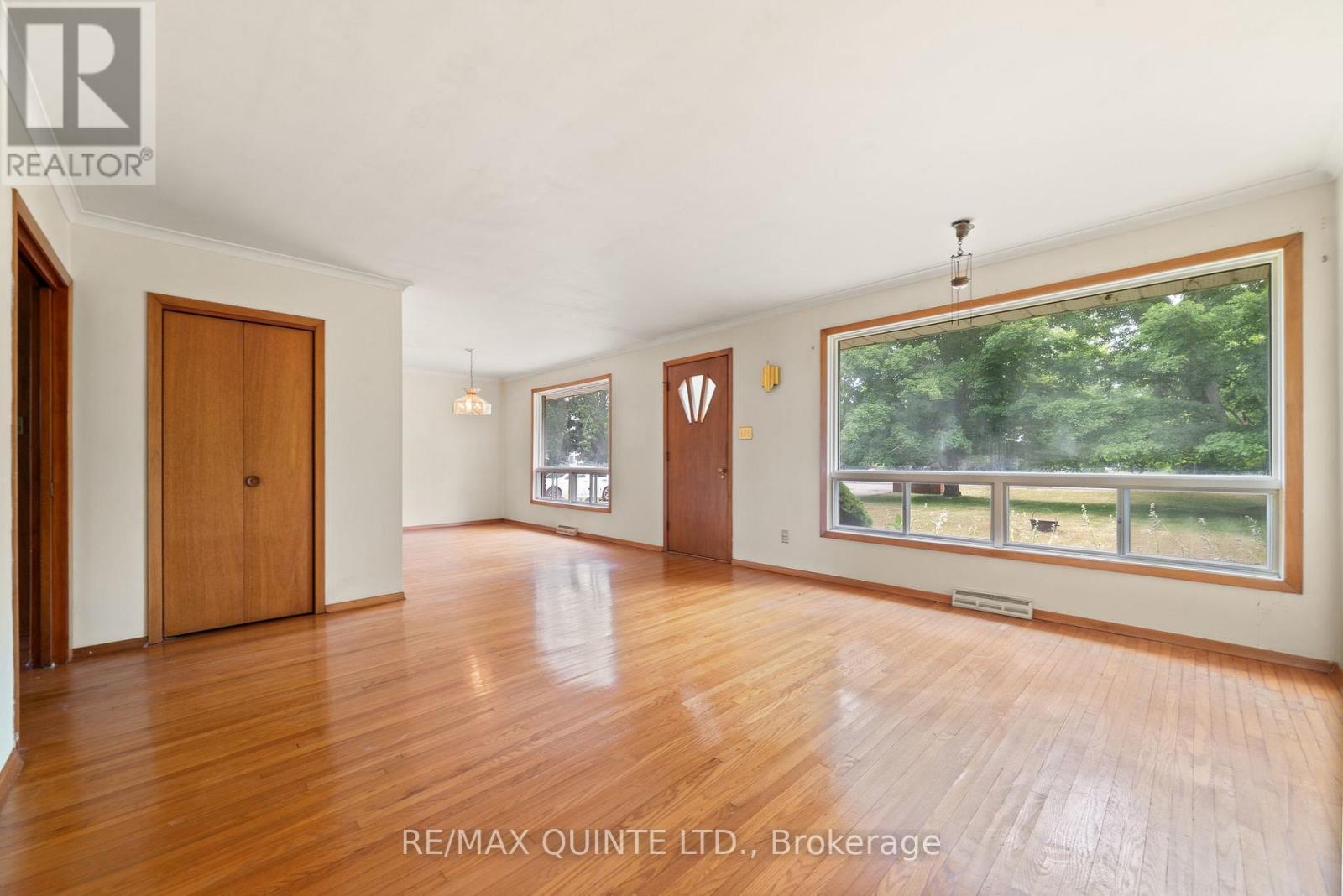 1462 County Road 12, Prince Edward County, Ontario  K0K 2T0 - Photo 7 - X12686406