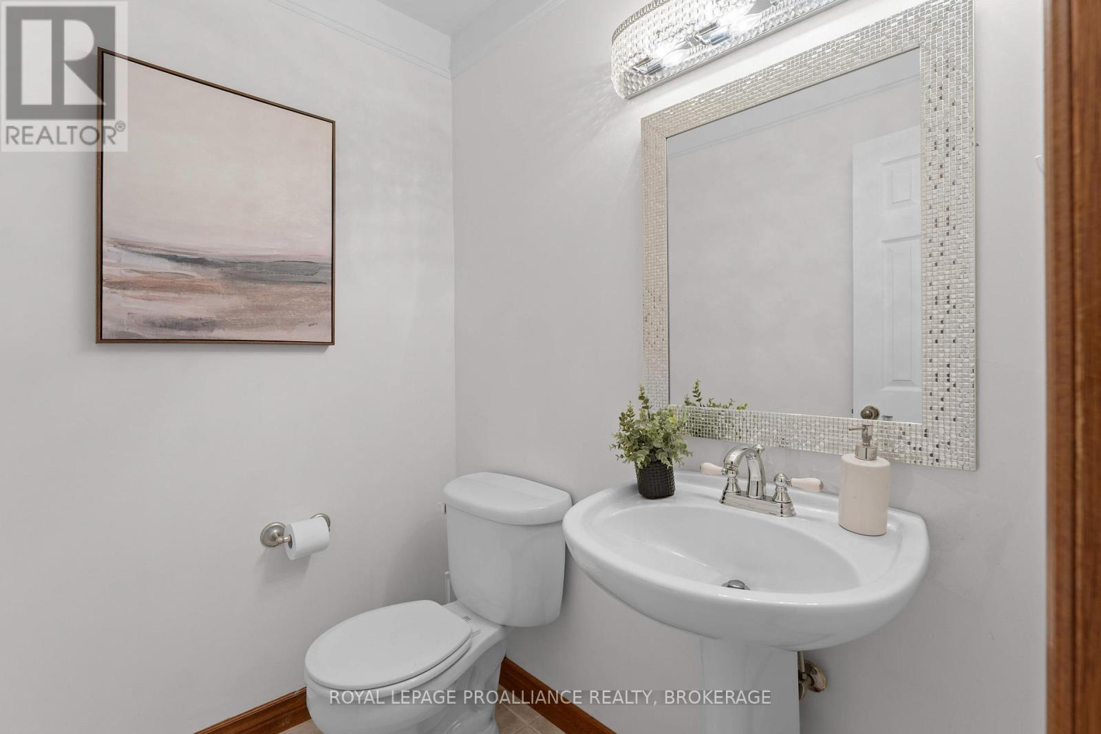 995 Auden Park Drive, Kingston, Ontario  K7M 7T9 - Photo 6 - X12686440