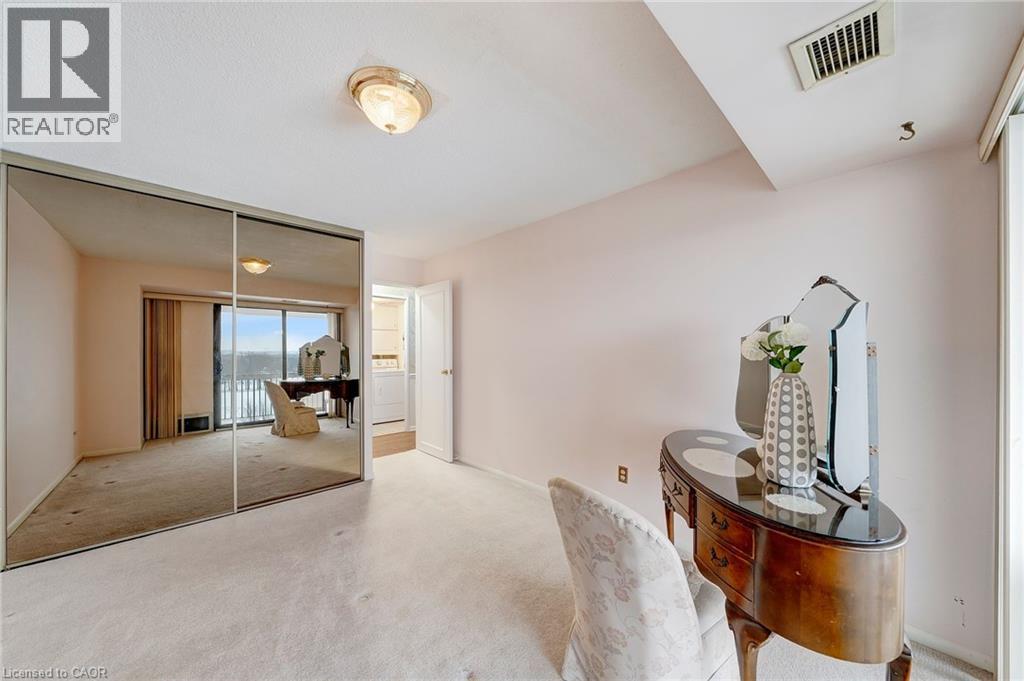 2185 Marine Drive Unit# 1104, Oakville, Ontario  L6L 5L6 - Photo 18 - 40797150