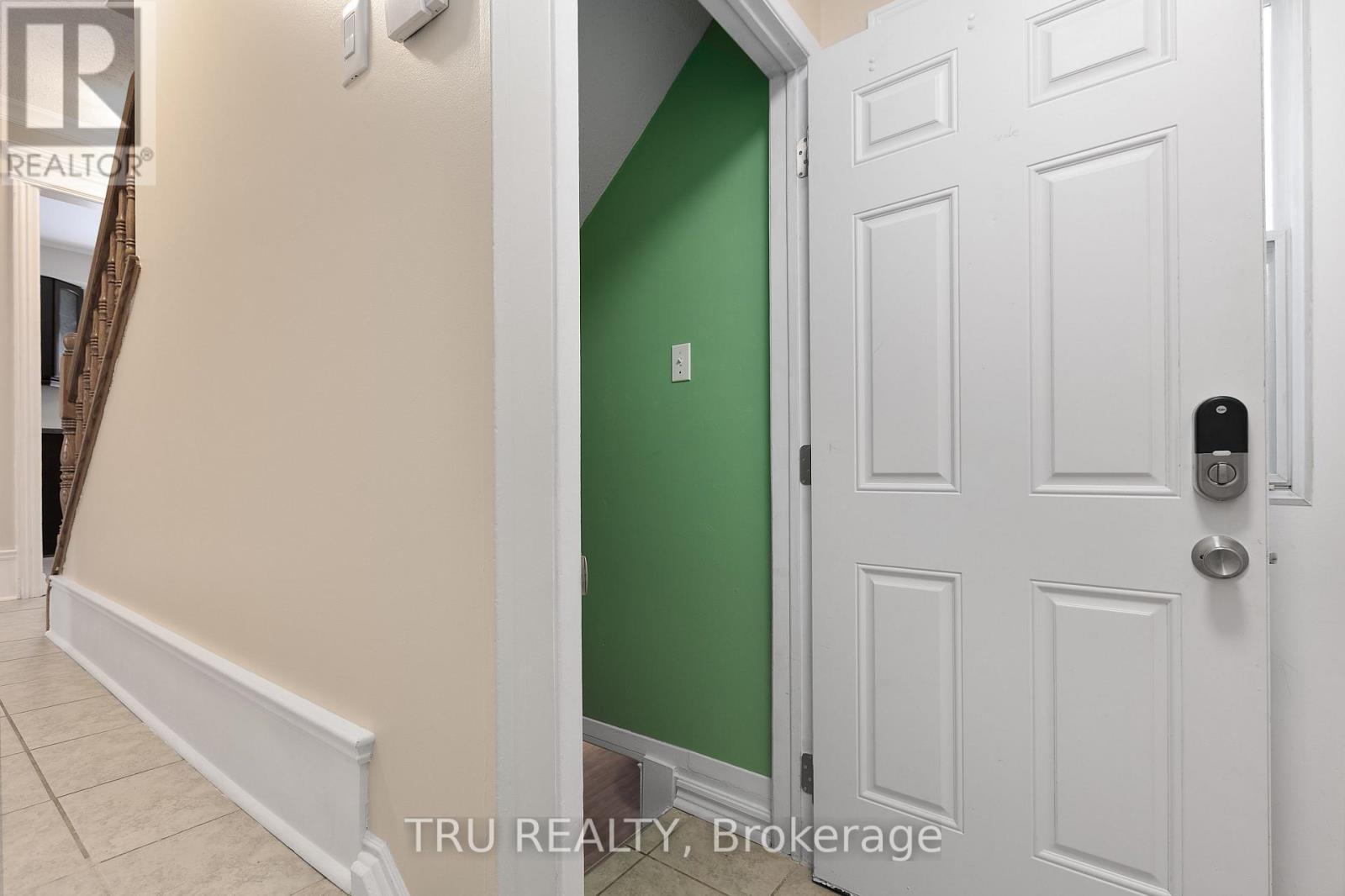 1078 St Emmanuel Terrace, Ottawa, Ontario  K1C 2J7 - Photo 33 - X12686320