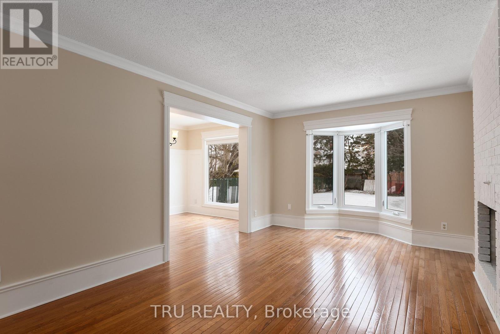 1078 St Emmanuel Terrace, Ottawa, Ontario  K1C 2J7 - Photo 6 - X12686320