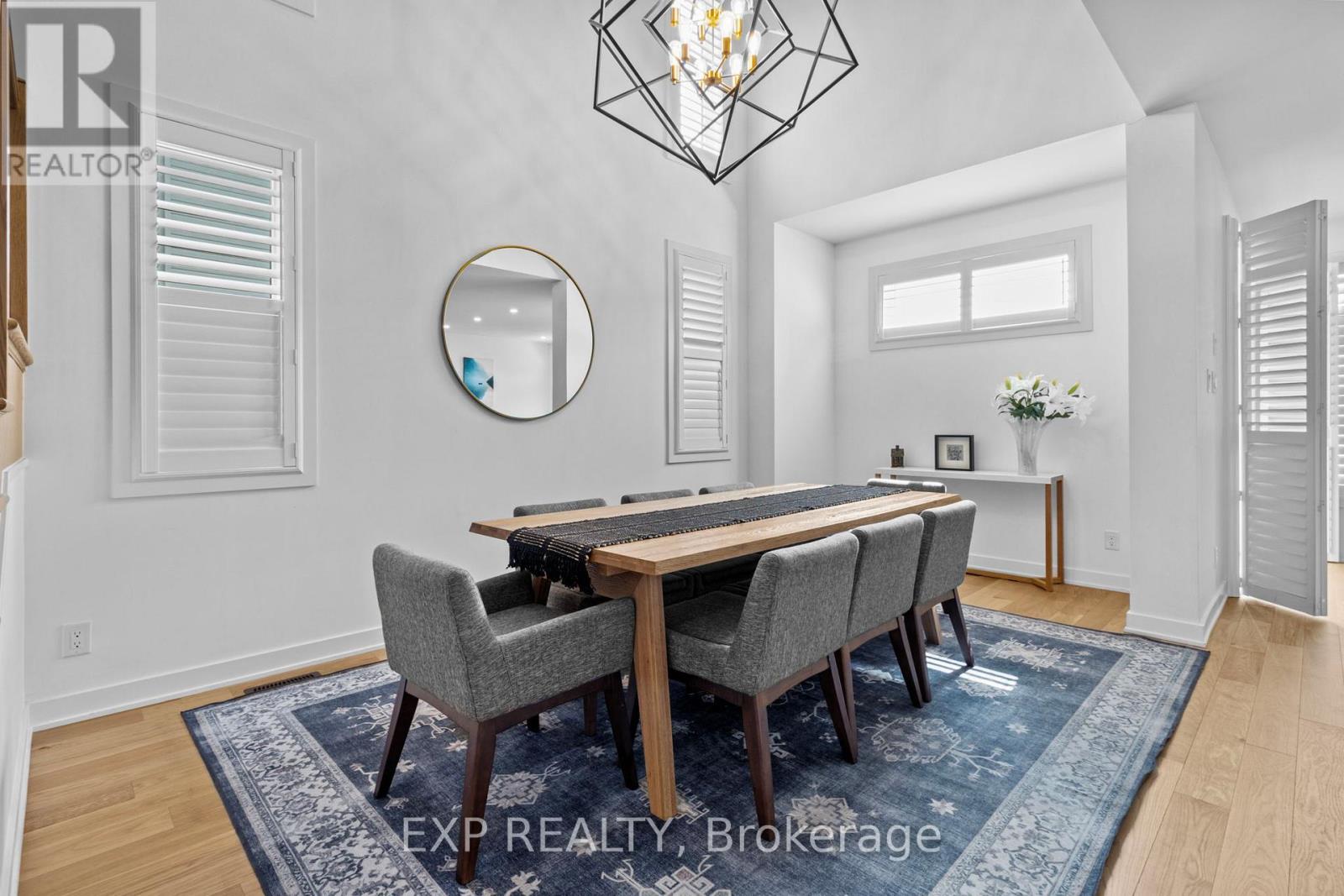 4556 Kelly Farm Drive, Ottawa, Ontario  K1X 0G8 - Photo 4 - X12686344