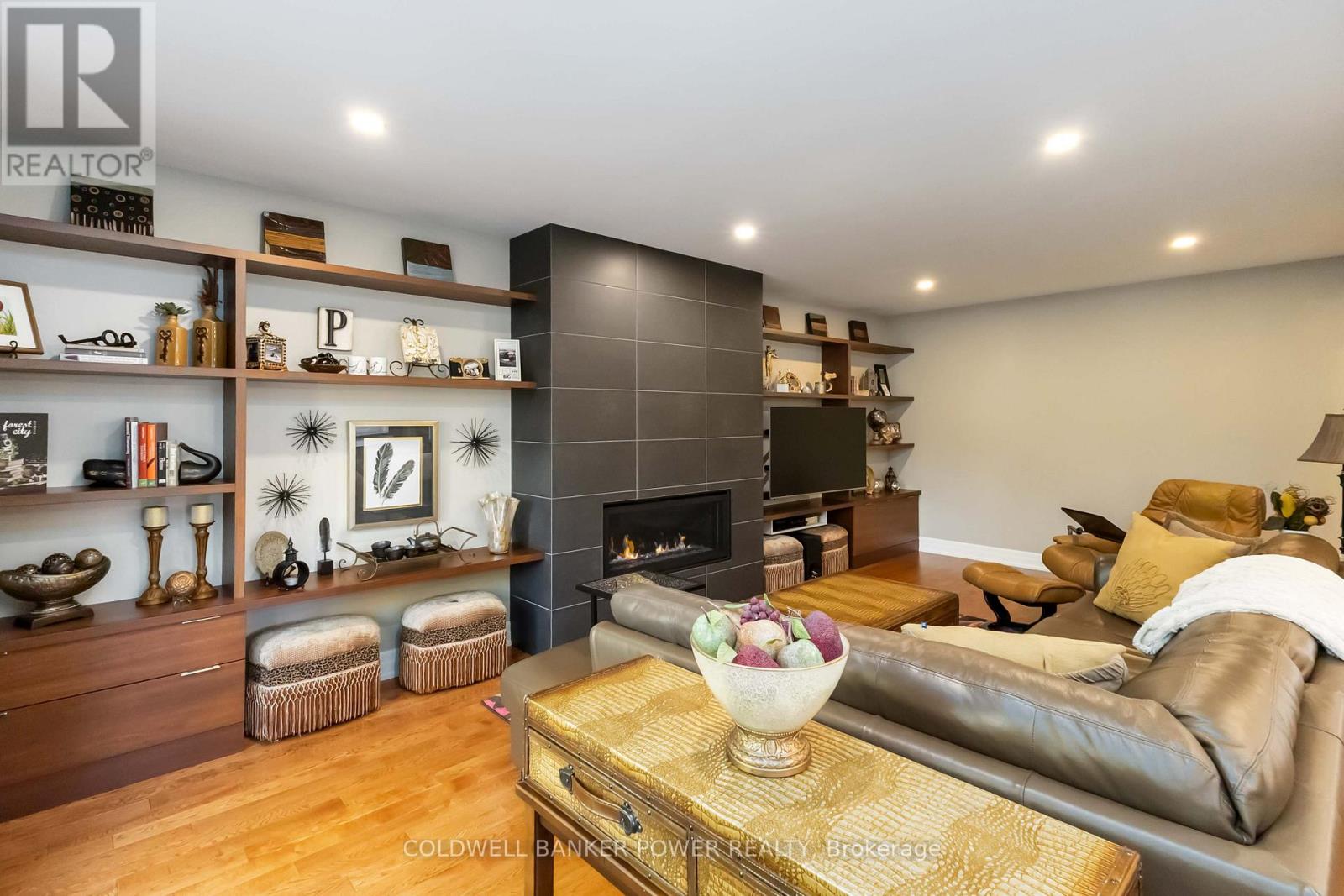 15 Monte Vista Crescent, London South, Ontario  N6J 4N8 - Photo 16 - X12686340