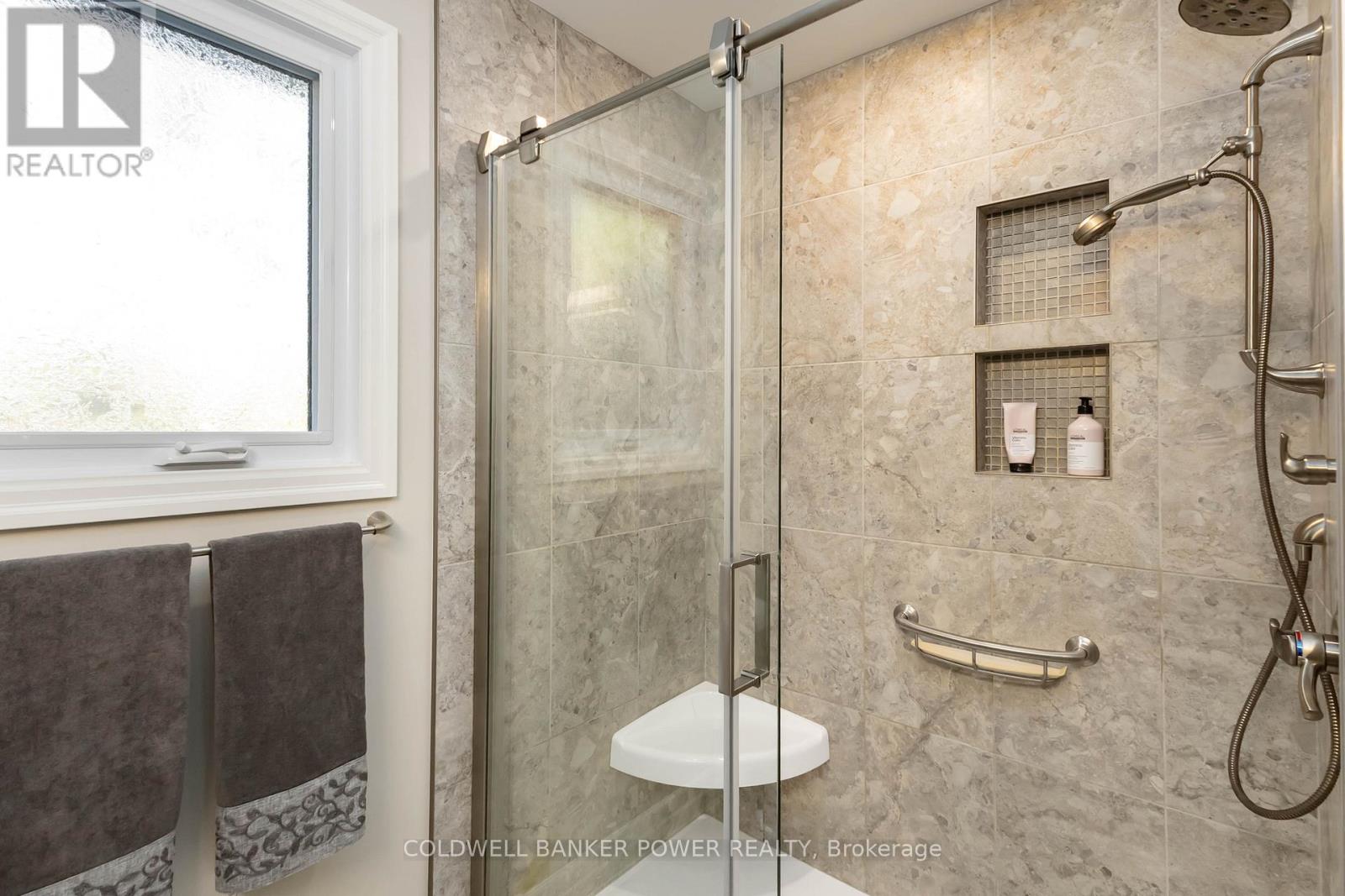 15 Monte Vista Crescent, London South, Ontario  N6J 4N8 - Photo 30 - X12686340