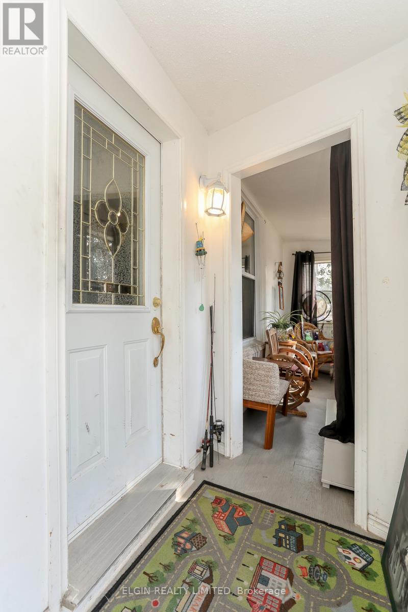 67-69 Elizabeth Street, St. Thomas, Ontario  N5R 2X3 - Photo 5 - X12686352