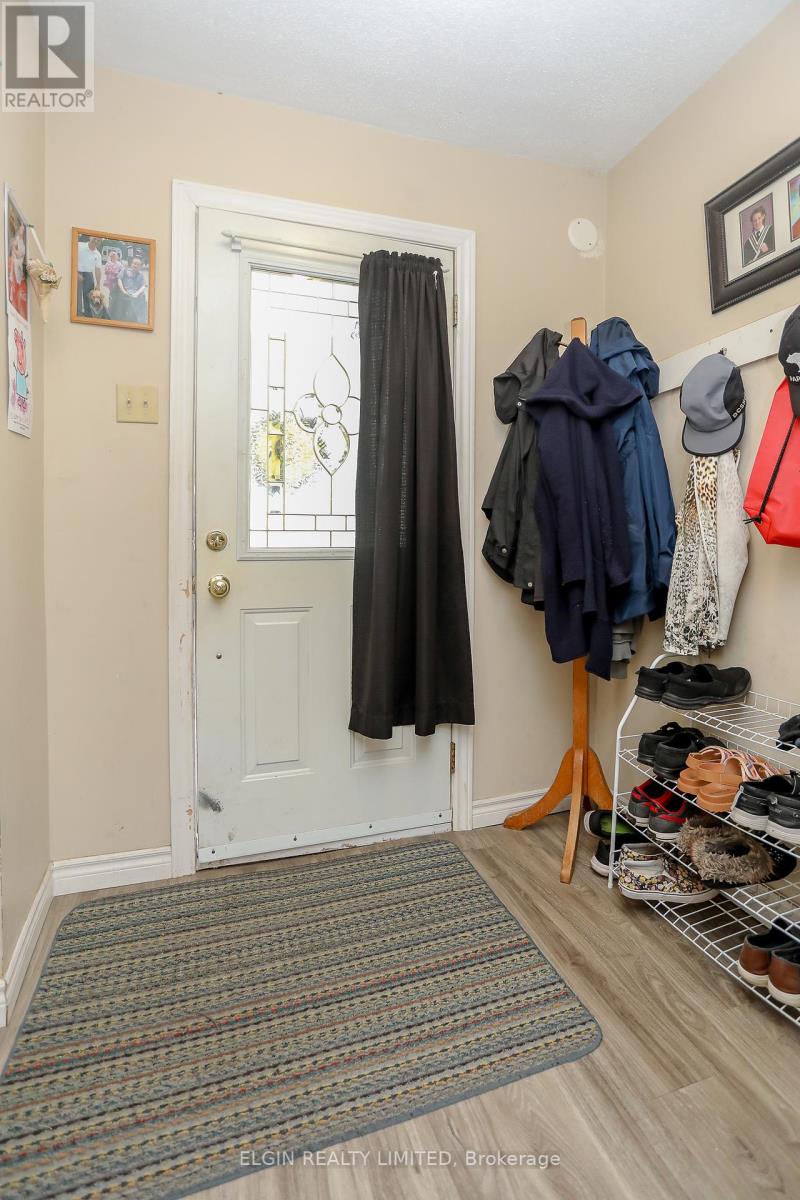 67-69 Elizabeth Street, St. Thomas, Ontario  N5R 2X3 - Photo 8 - X12686352