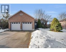 24 PARKVIEW CRESCENT, Strathroy-Caradoc, Ontario