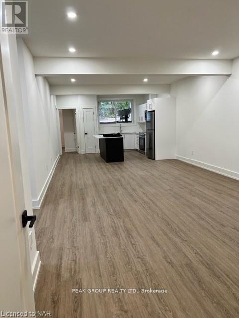 Lower - 4590 Lee Avenue, Niagara Falls, Ontario  L2H 1M6 - Photo 10 - X12662660