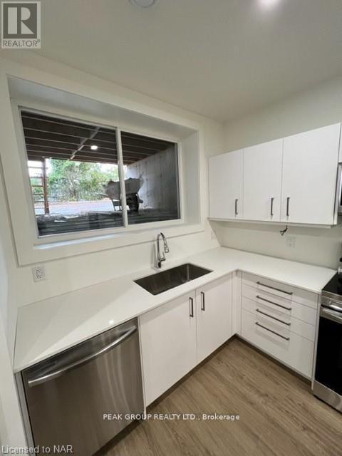 Lower - 4590 Lee Avenue, Niagara Falls, Ontario  L2H 1M6 - Photo 5 - X12662660