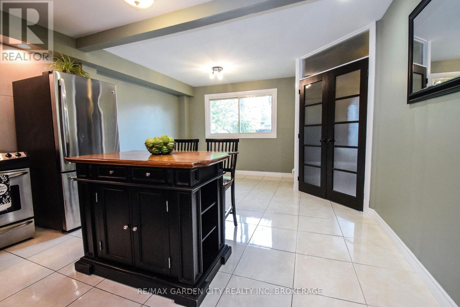 37 - 185 Denistoun Street, Welland, Ontario  L3C 6J6 - Photo 18 - X12686310