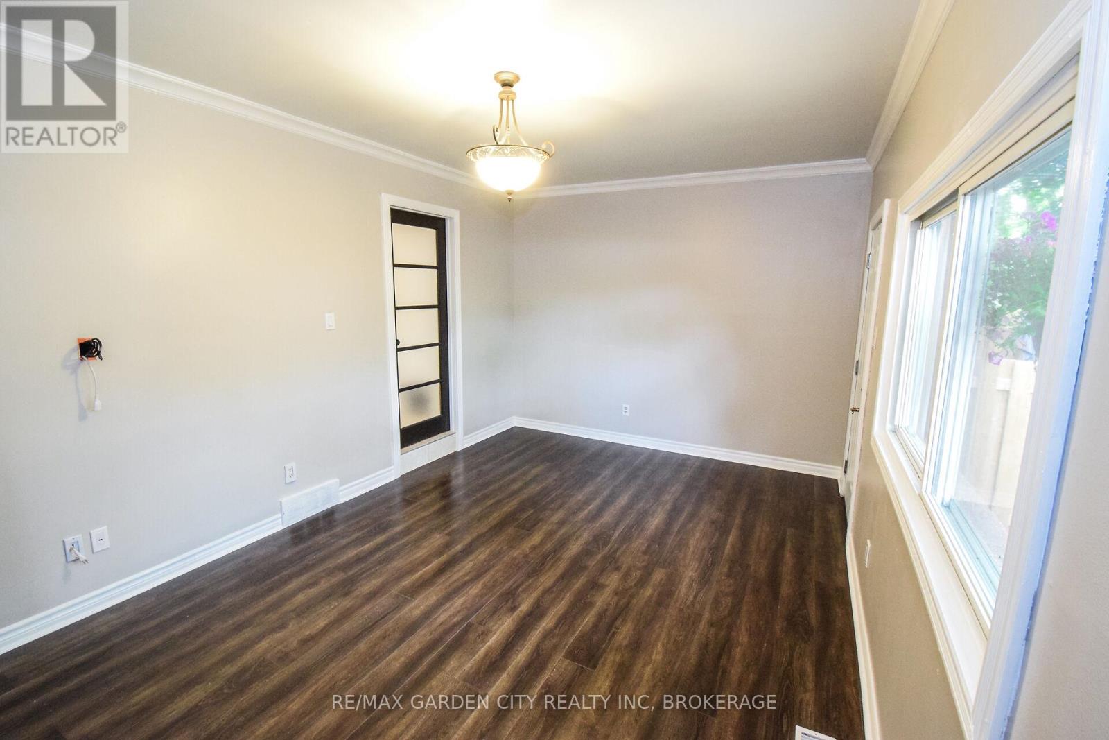 37 - 185 Denistoun Street, Welland, Ontario  L3C 6J6 - Photo 23 - X12686310