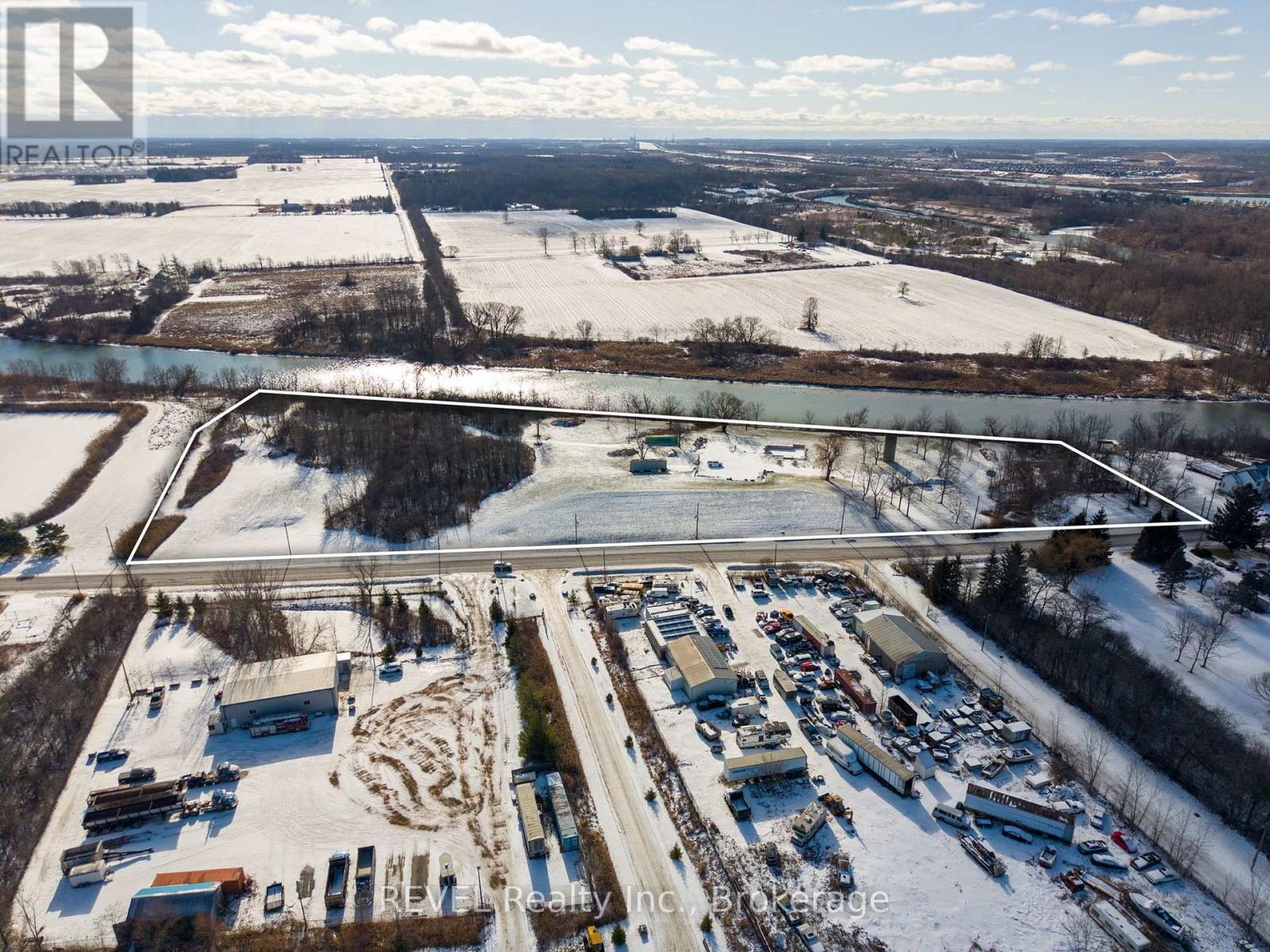 1373 Chippawa Creek Road, Thorold, Ontario  L0S 1K0 - Photo 13 - X12686384