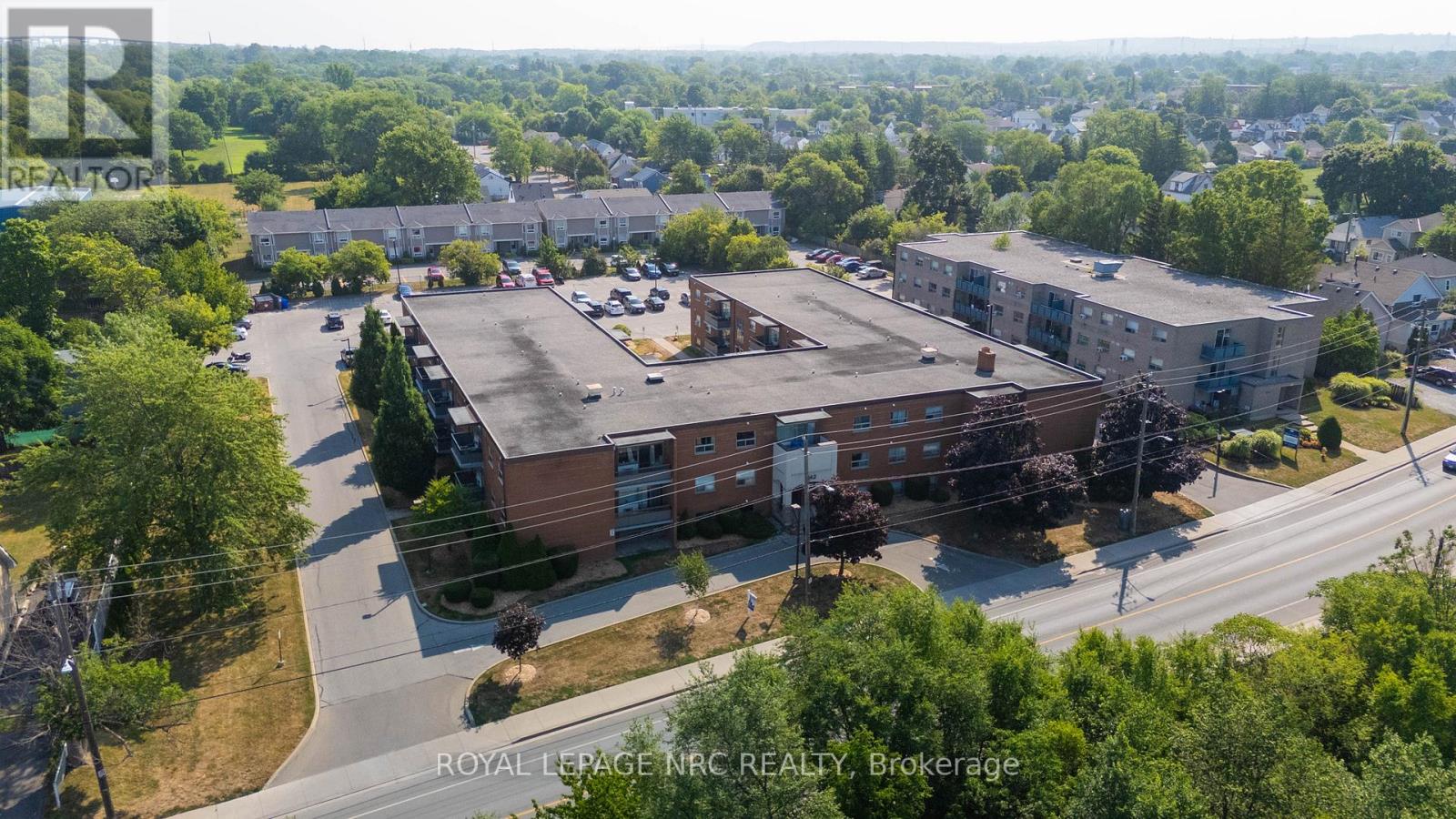 316 - 242 Oakdale Avenue, St. Catharines (Oakdale), Ontario  L2P 3K5 - Photo 30 - X12686442