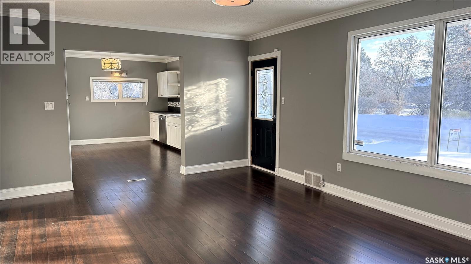 208 Forget Street, Stoughton, Saskatchewan  S0G 4T0 - Photo 3 - SK025940