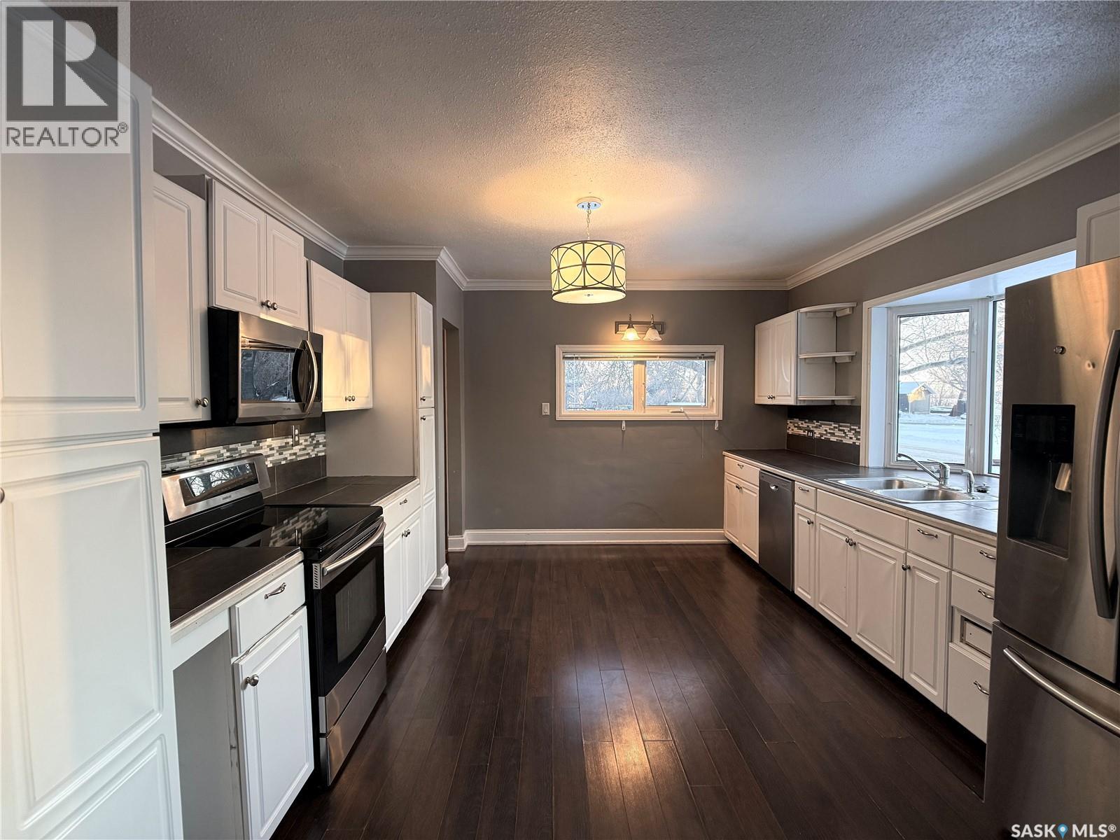 208 Forget Street, Stoughton, Saskatchewan  S0G 4T0 - Photo 7 - SK025940