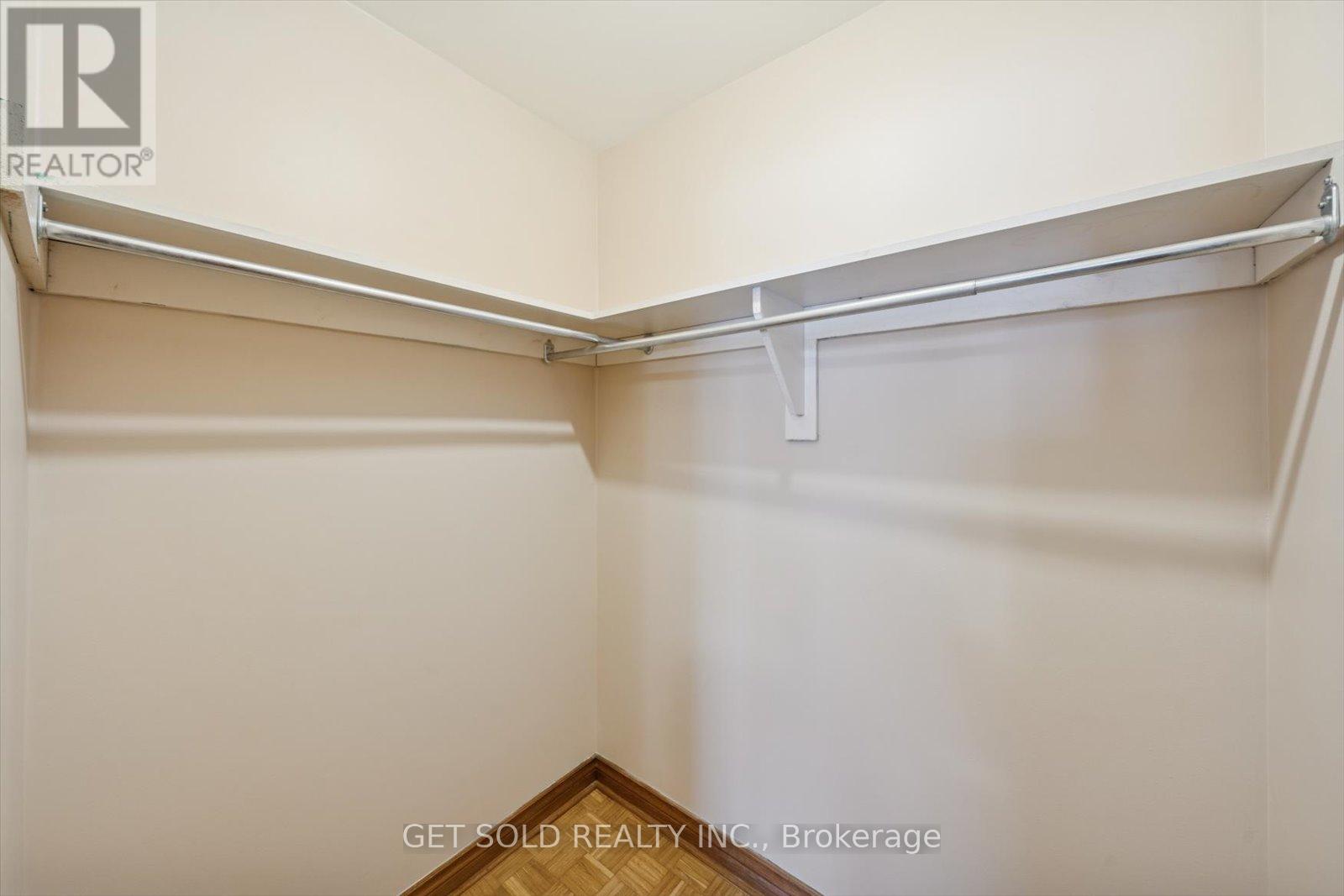 99 Carmen Crescent, Vaughan, Ontario  L4L 5P6 - Photo 17 - N12668622