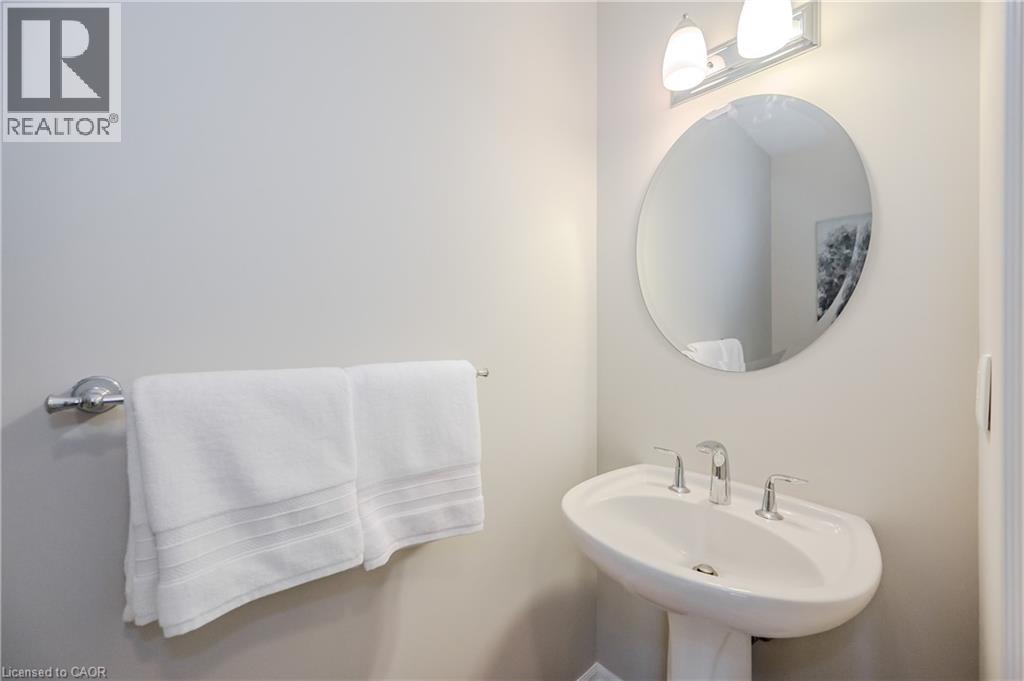 875 University Avenue E Unit# 35, Waterloo, Ontario  N2K 0A1 - Photo 26 - 40797385